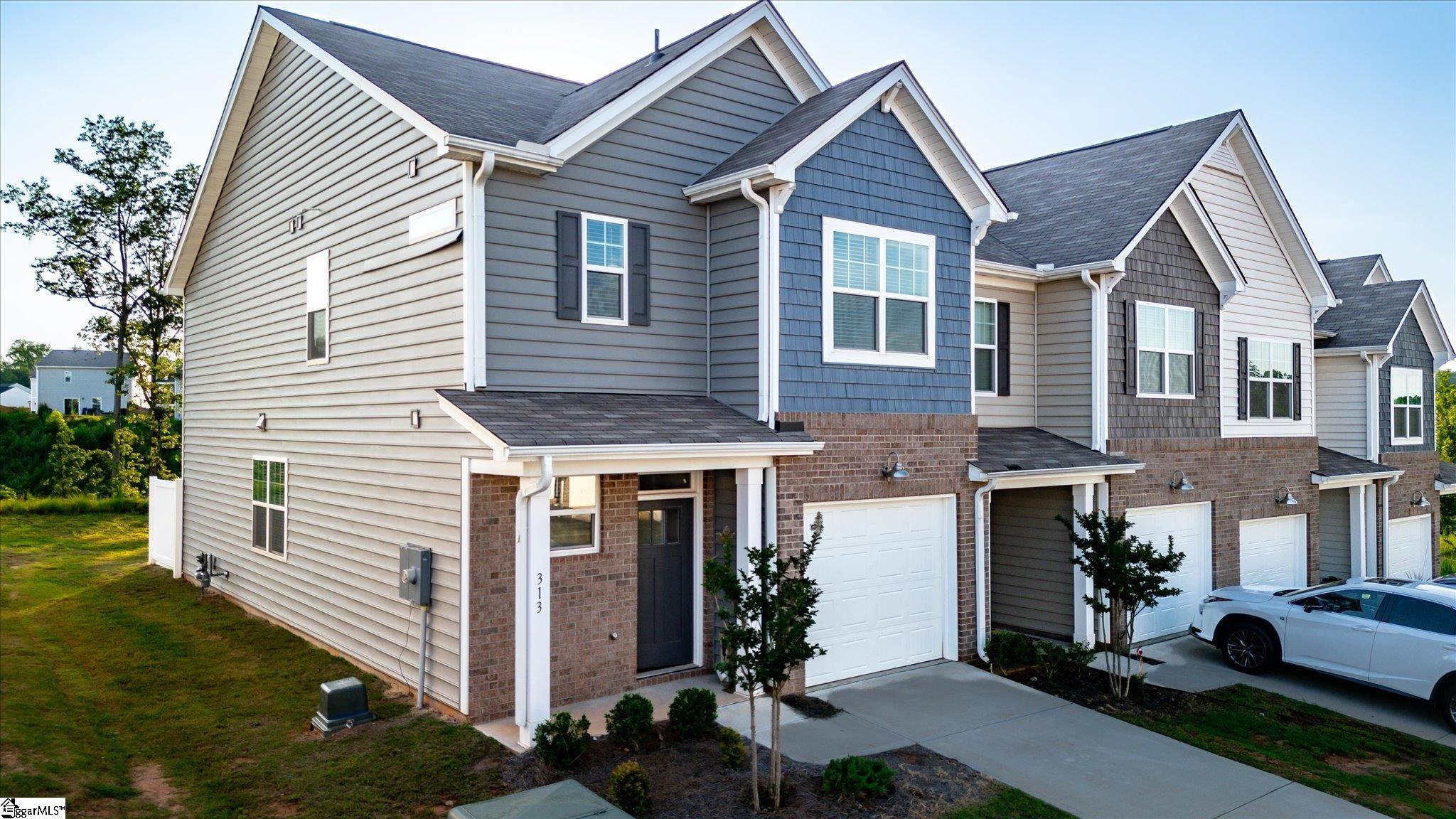 313 E Compass Way Easley, SC 29640