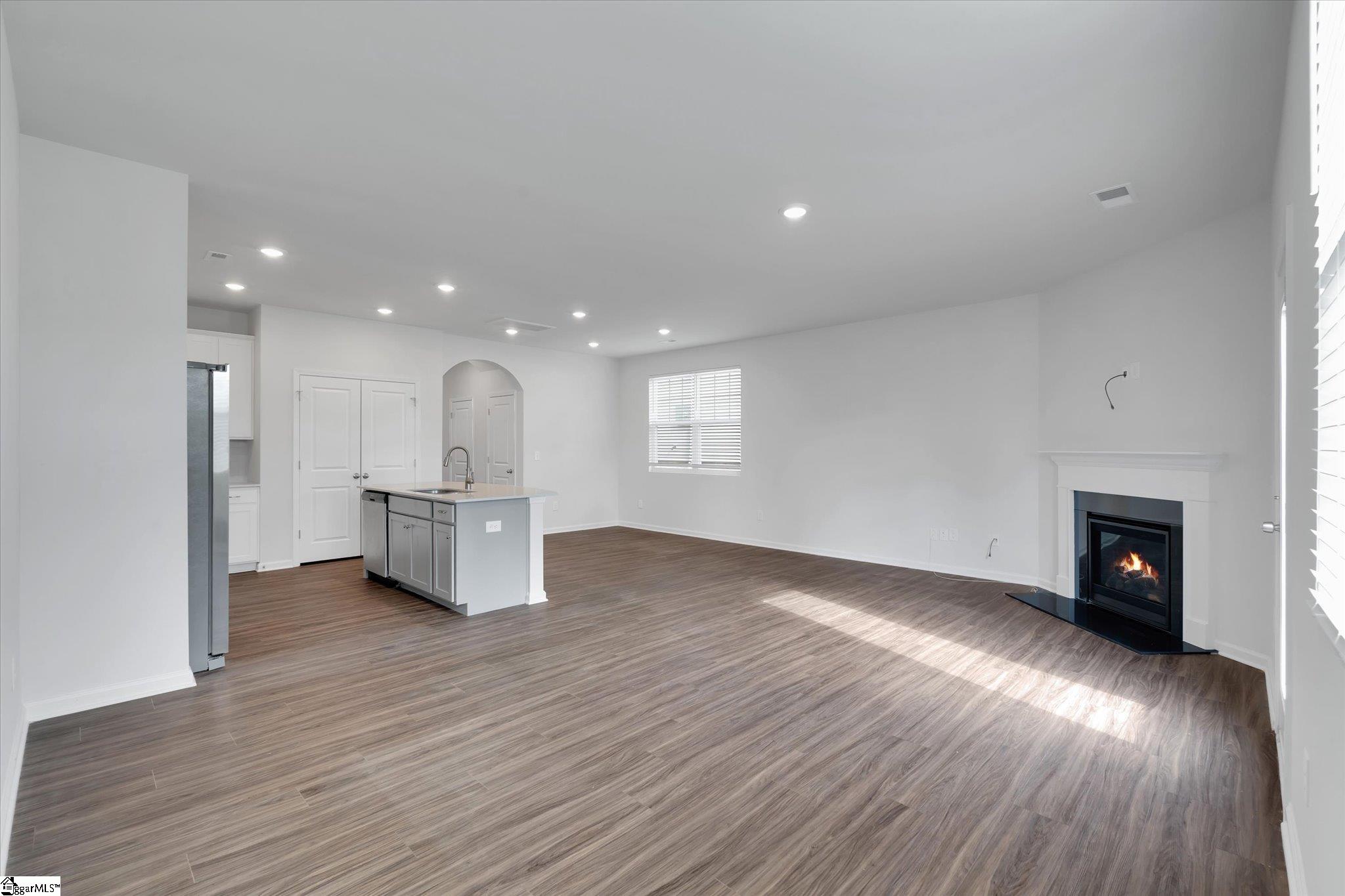 313 E Compass Way Easley, SC 29640