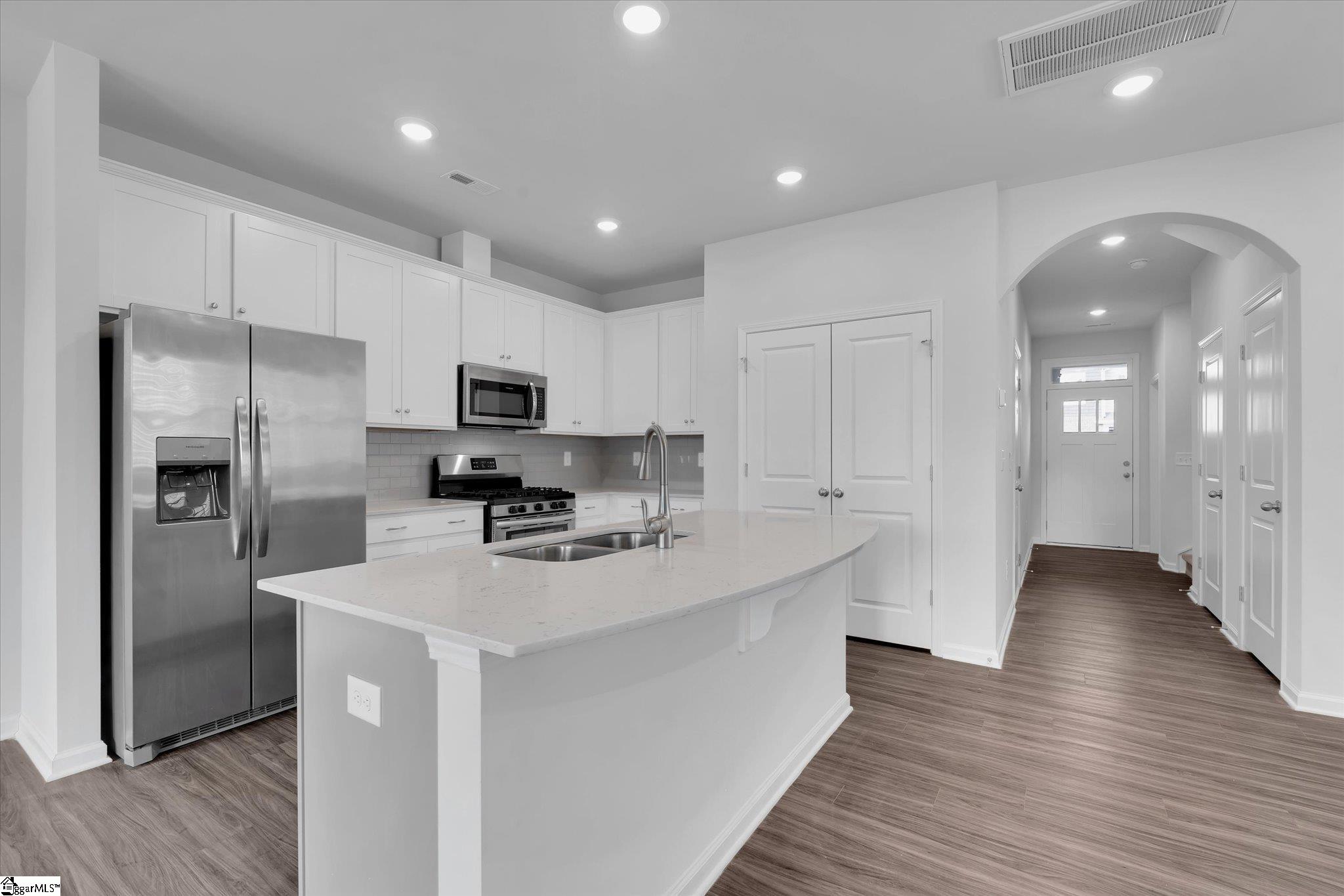 313 E Compass Way Easley, SC 29640