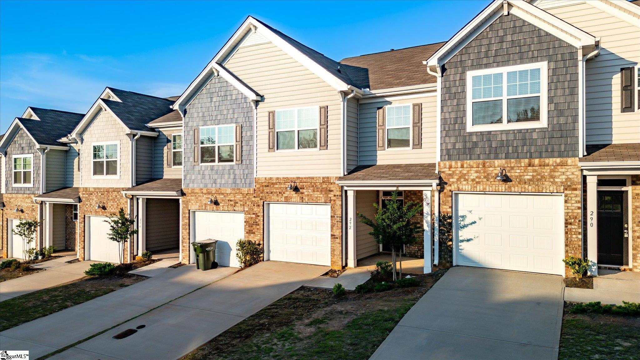 292 E Compass Way Easley, SC 29640