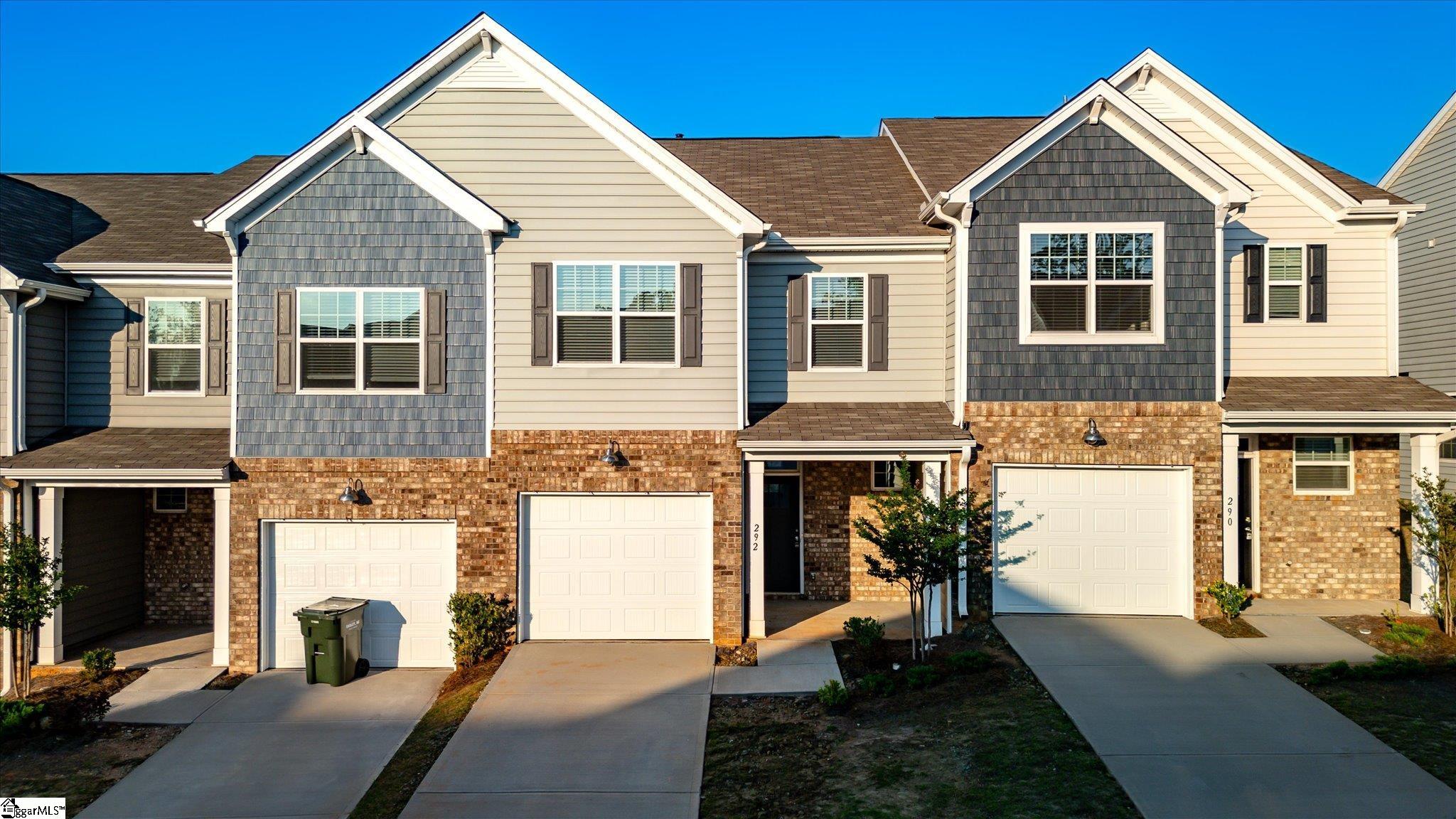 292 E Compass Way Easley, SC 29640