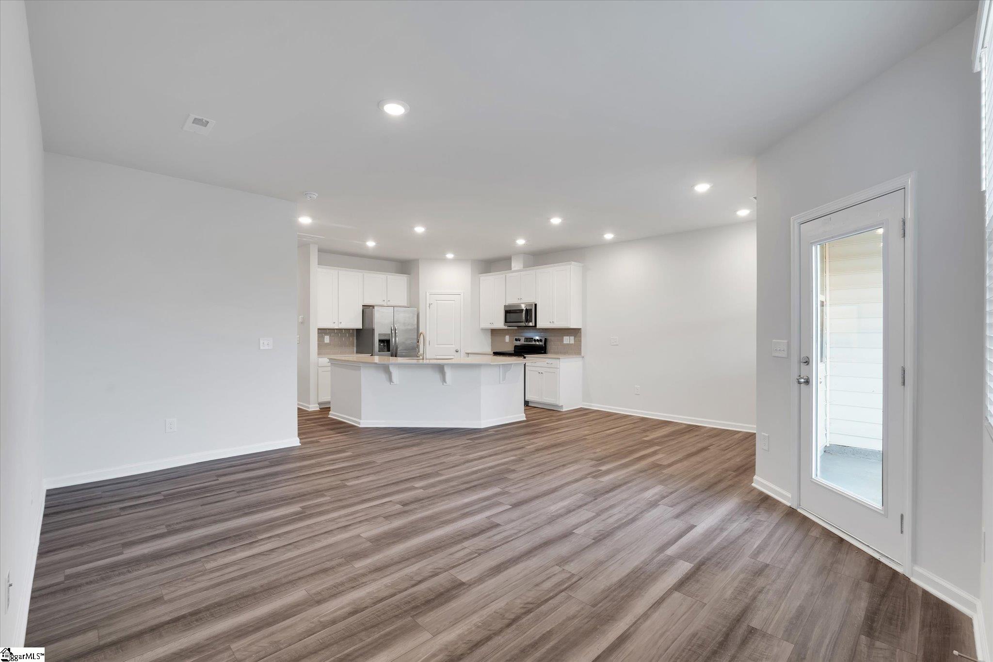 292 E Compass Way Easley, SC 29640