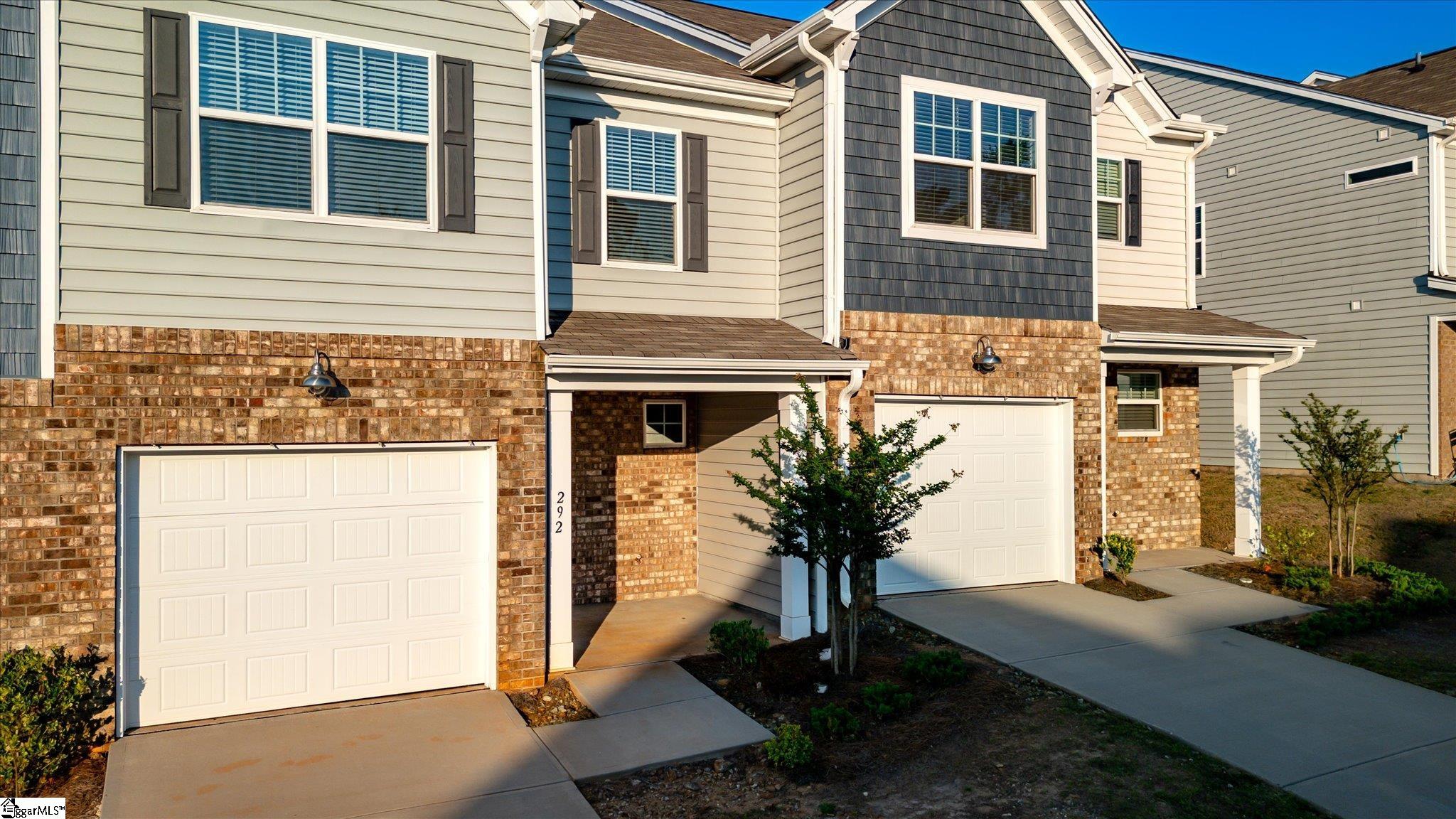292 E Compass Way Easley, SC 29640