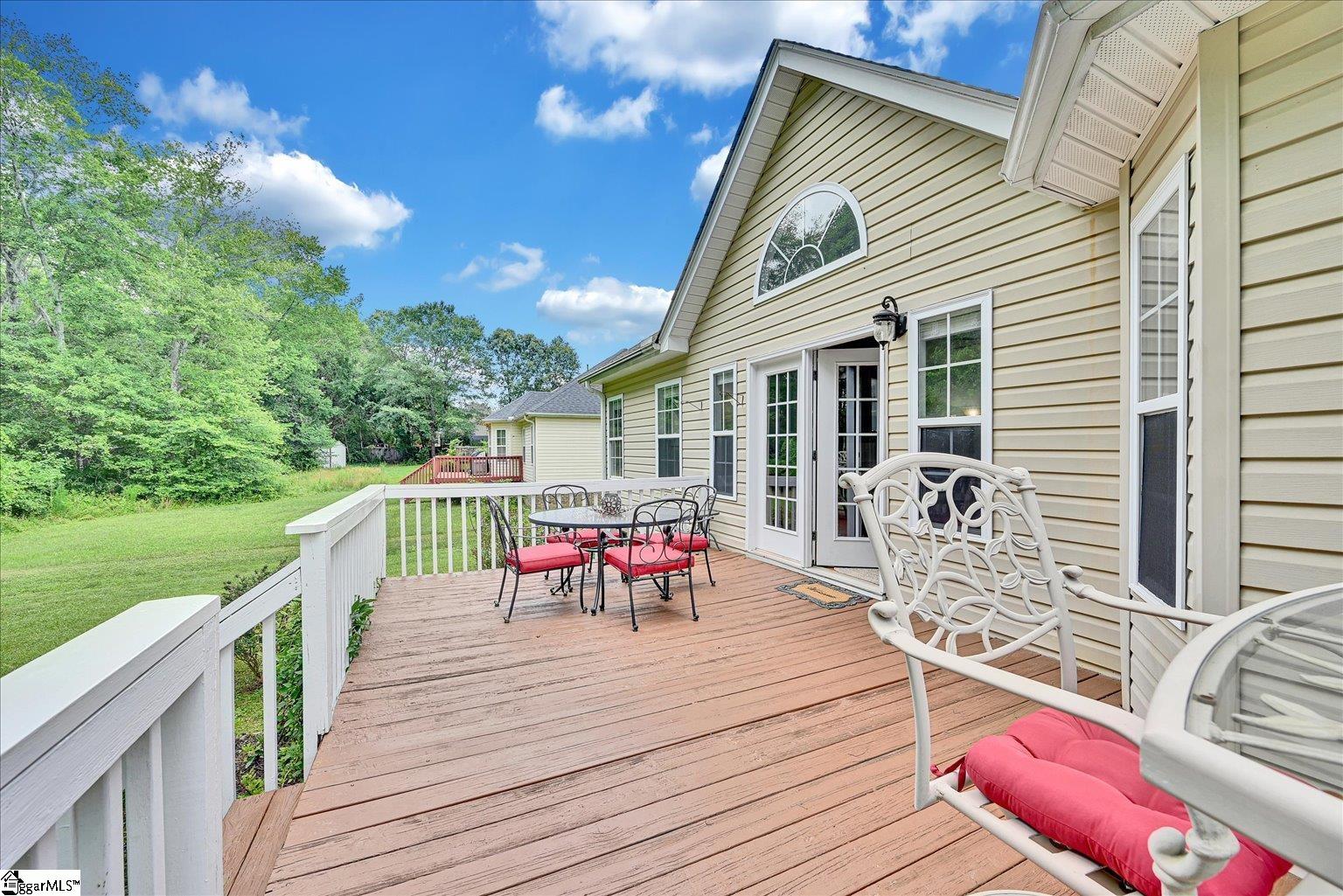 12 Marine Road Greenville, SC 29617