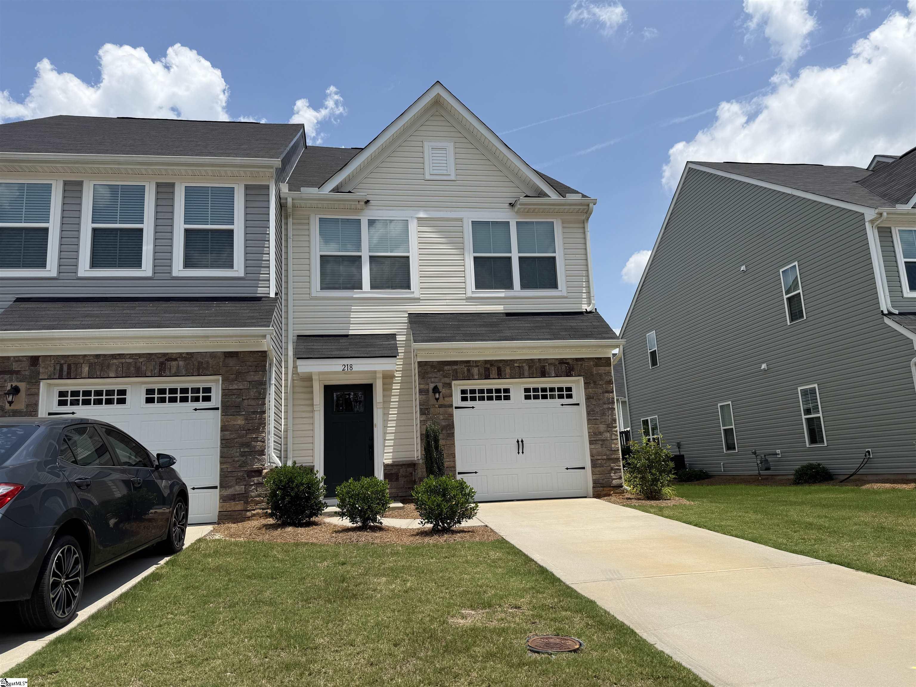 218 Hipps Crossing Drive Simpsonville, SC 29680