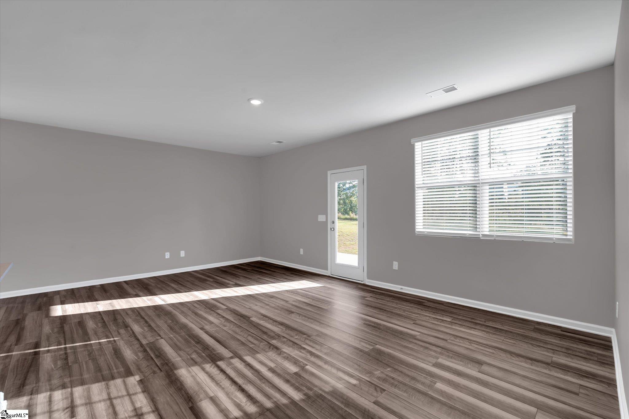291 E Compass Way Easley, SC 29640