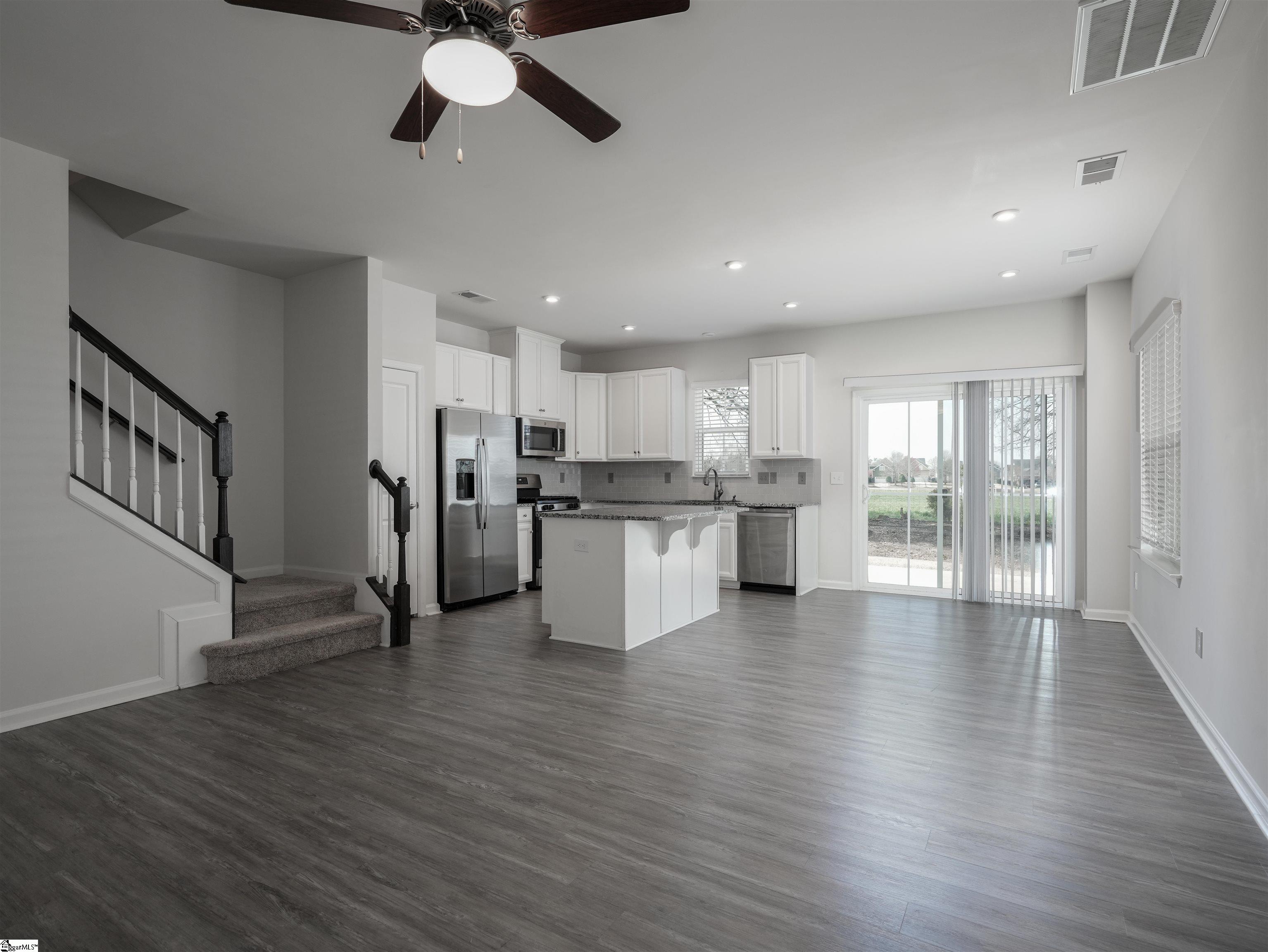 221 Hipps Crossing Drive Simpsonville, SC 29680