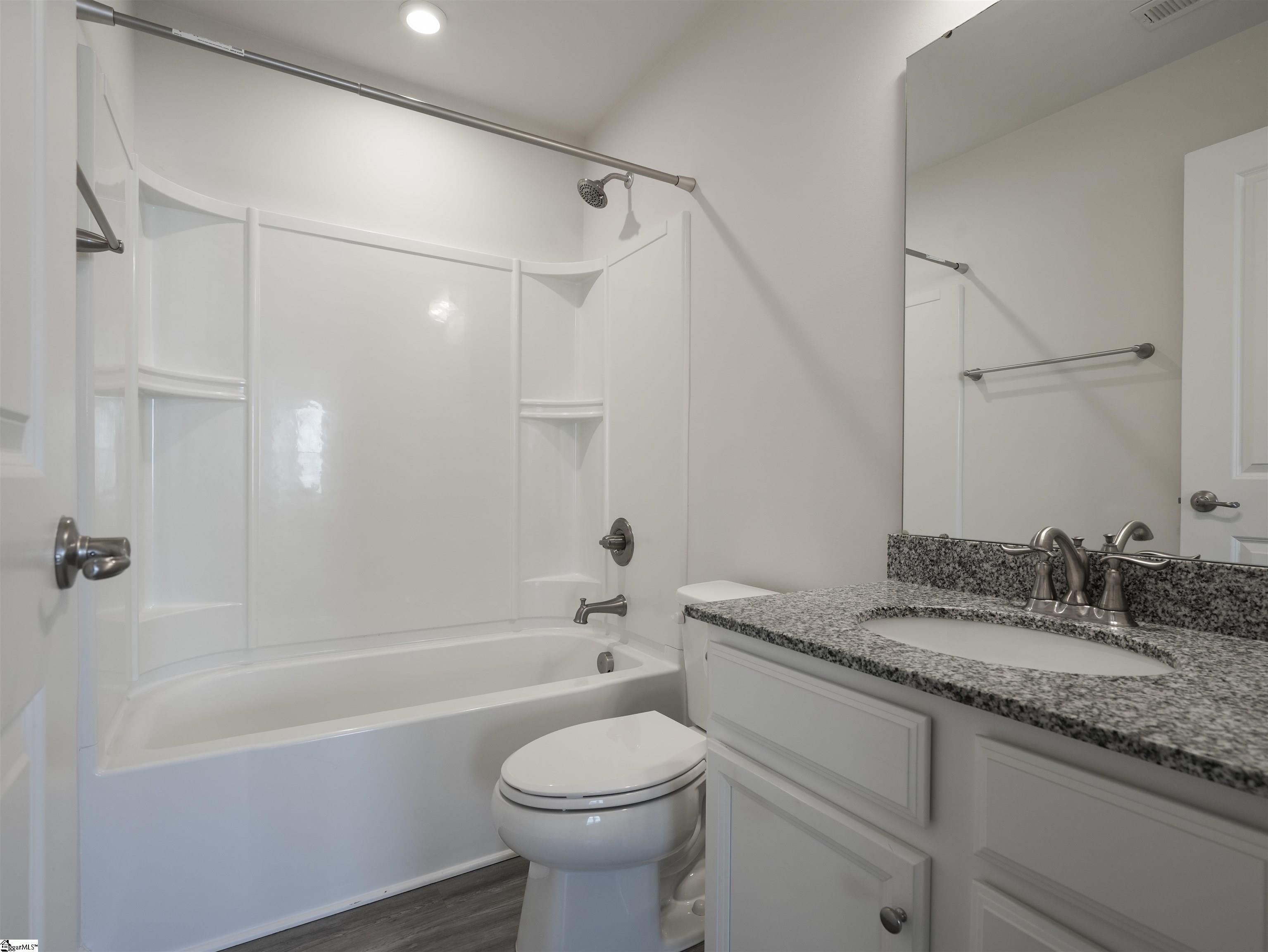 216 Hipps Crossing Drive Simpsonville, SC 29680