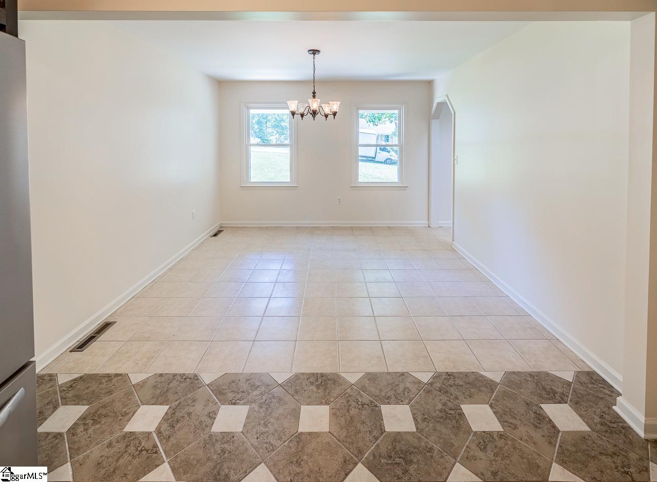 720 Sunny Shore Lane Anderson, SC 29621