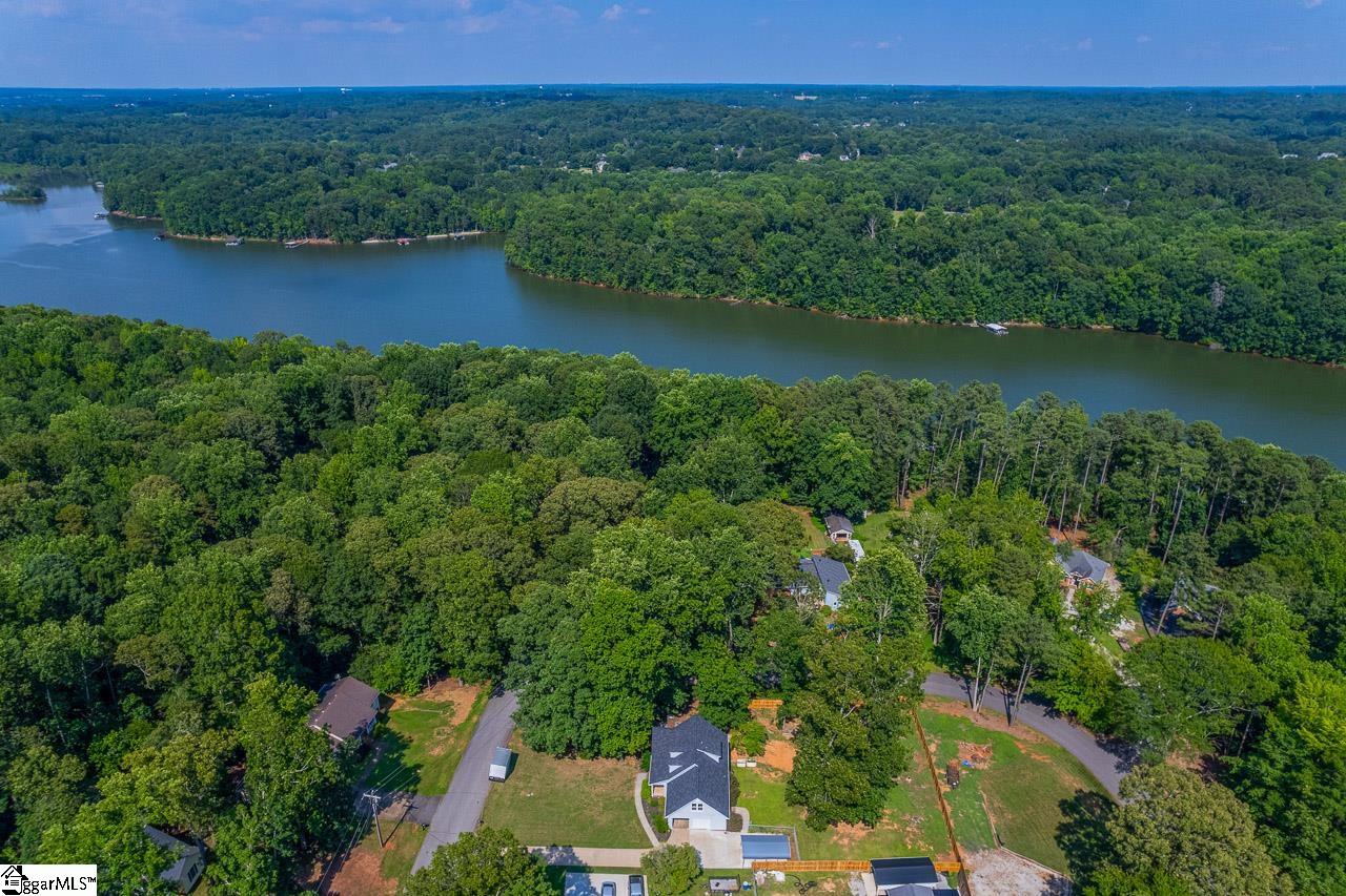 720 Sunny Shore Lane Anderson, SC 29621