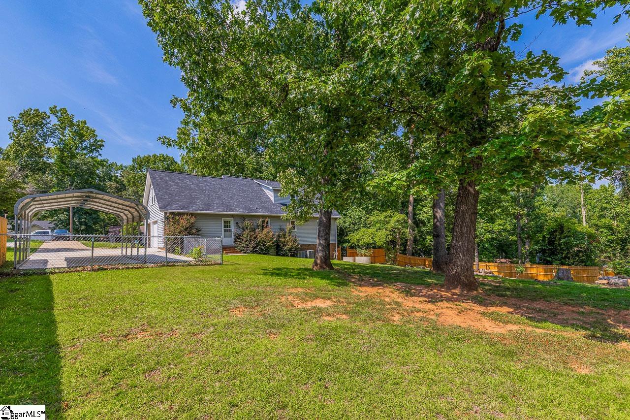 720 Sunny Shore Lane Anderson, SC 29621