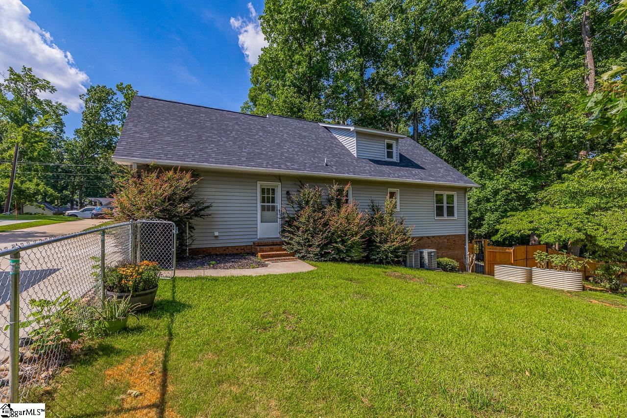 720 Sunny Shore Lane Anderson, SC 29621