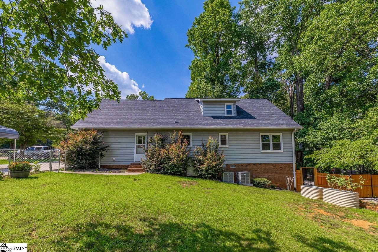 720 Sunny Shore Lane Anderson, SC 29621