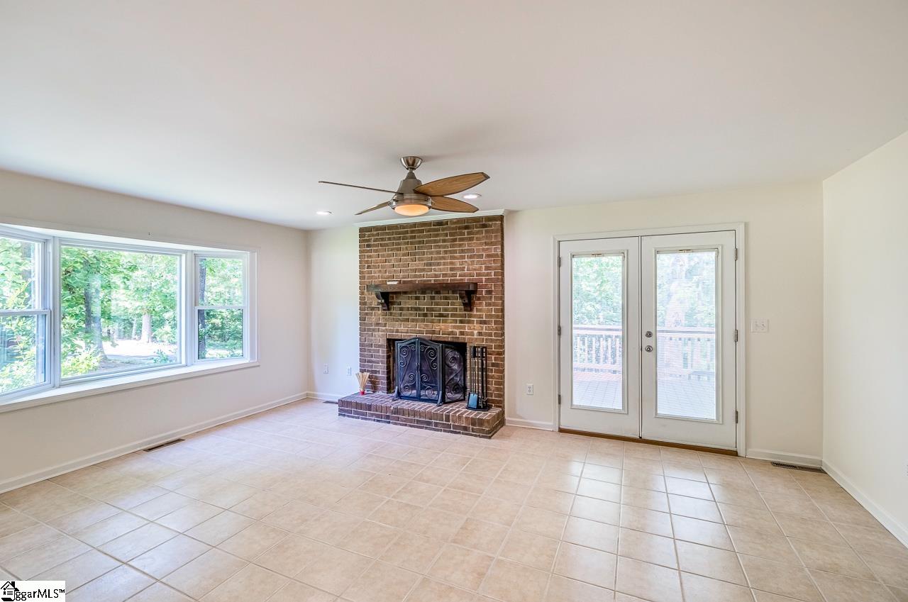 720 Sunny Shore Lane Anderson, SC 29621