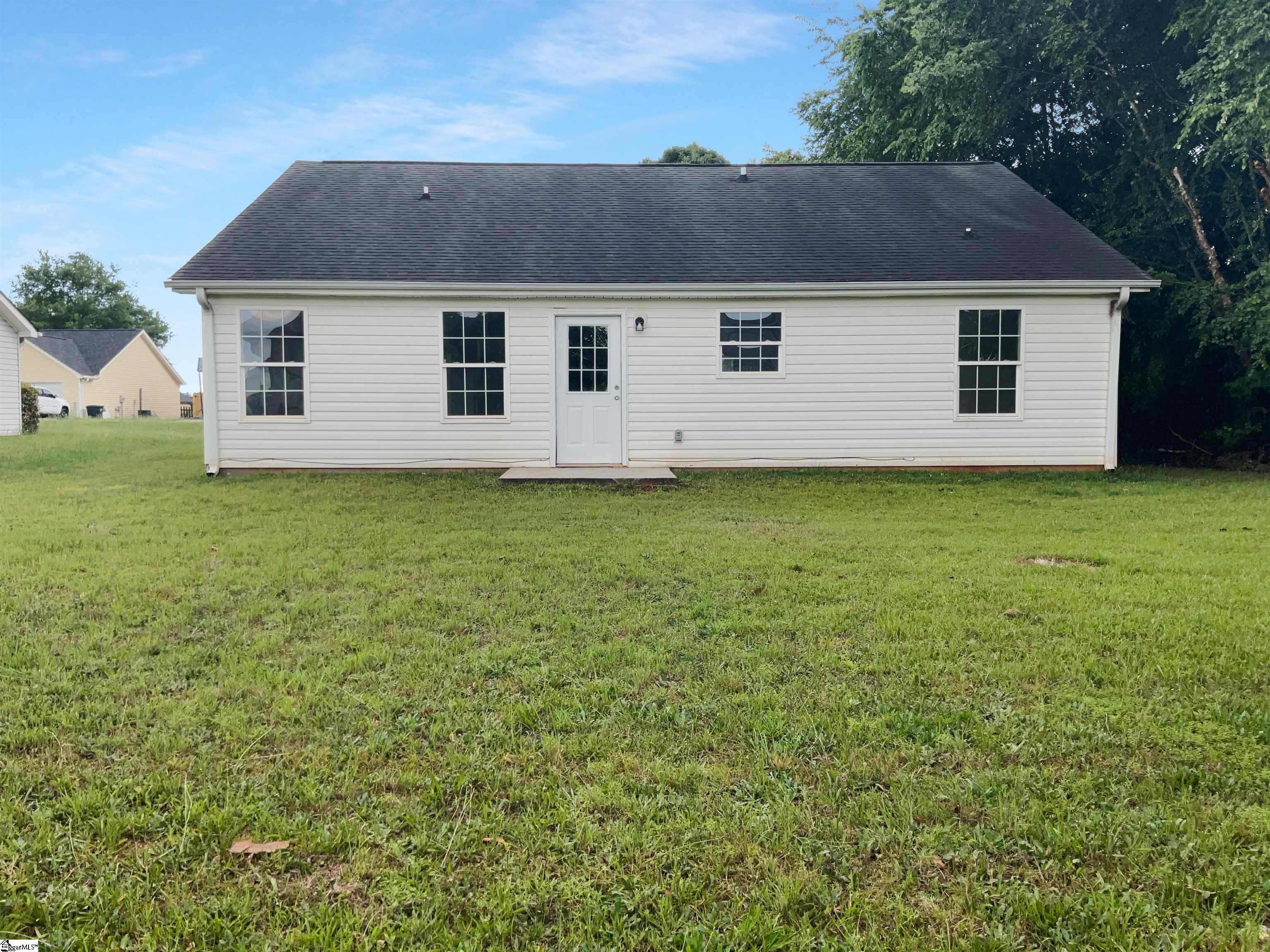 11 Picardy Drive Greenville, SC 29605
