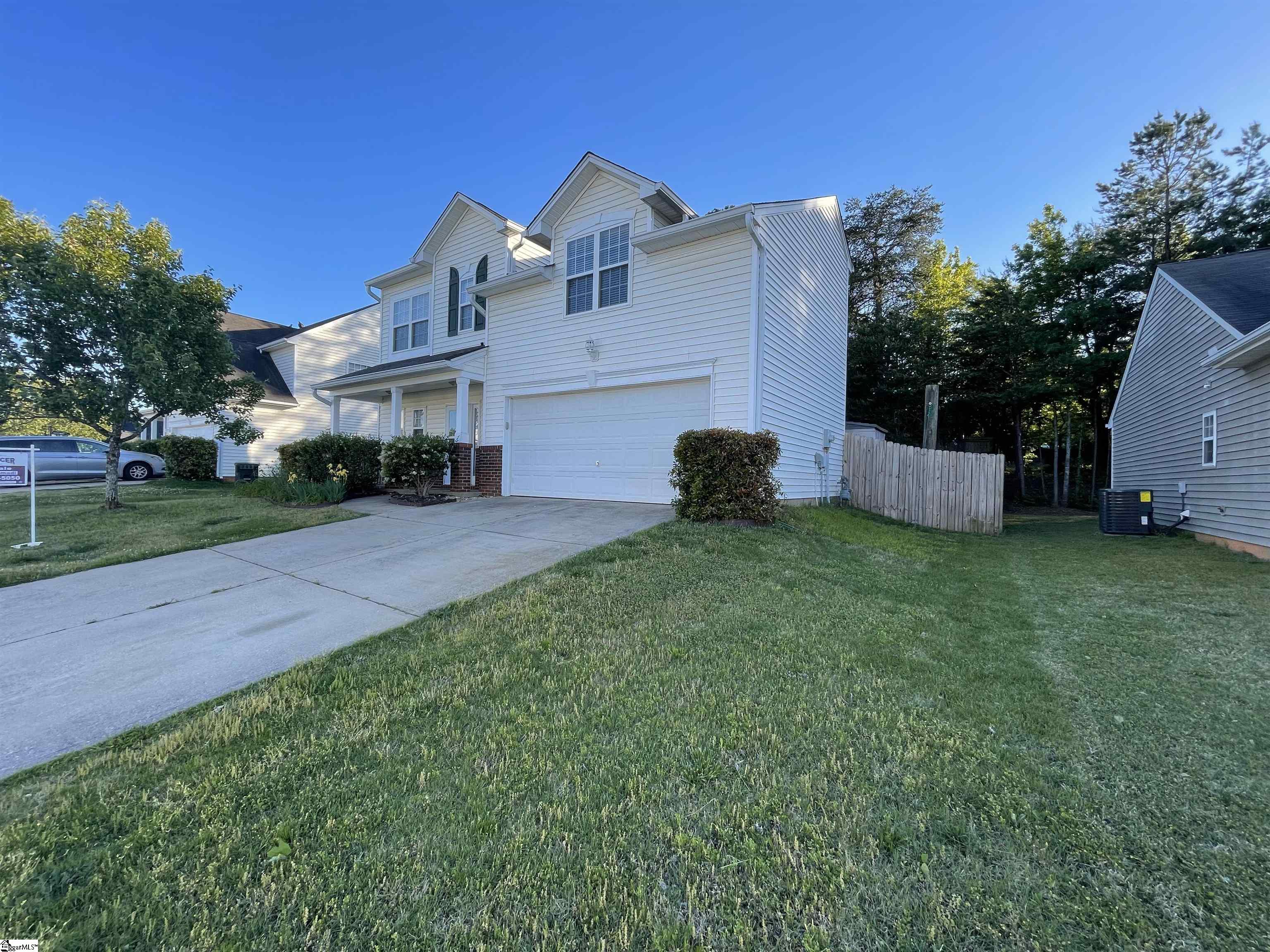 203 Stillwater Court Simpsonville, SC 29681