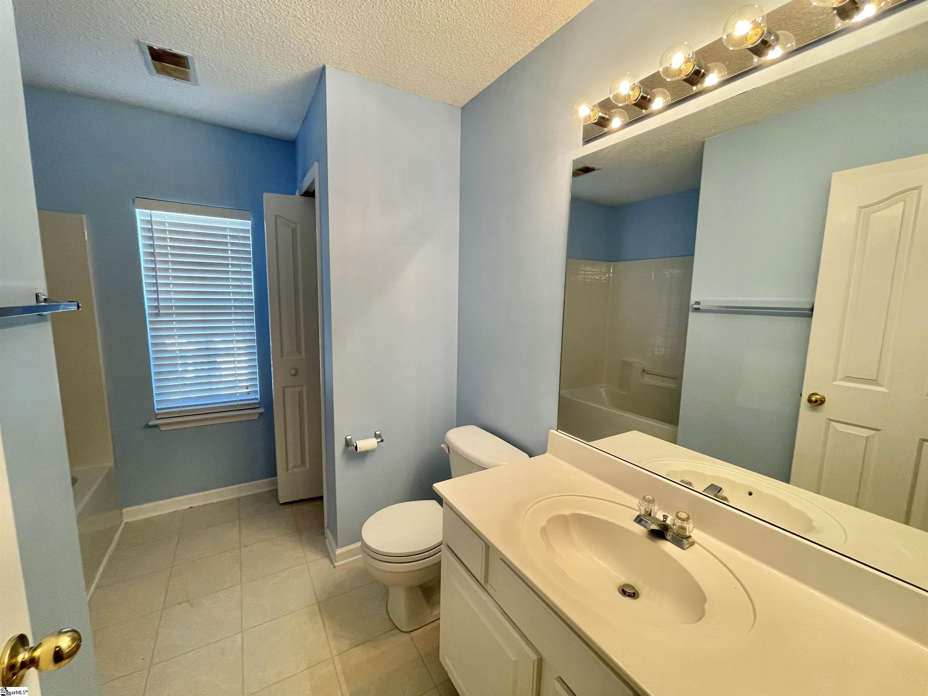 203 Stillwater Court Simpsonville, SC 29681