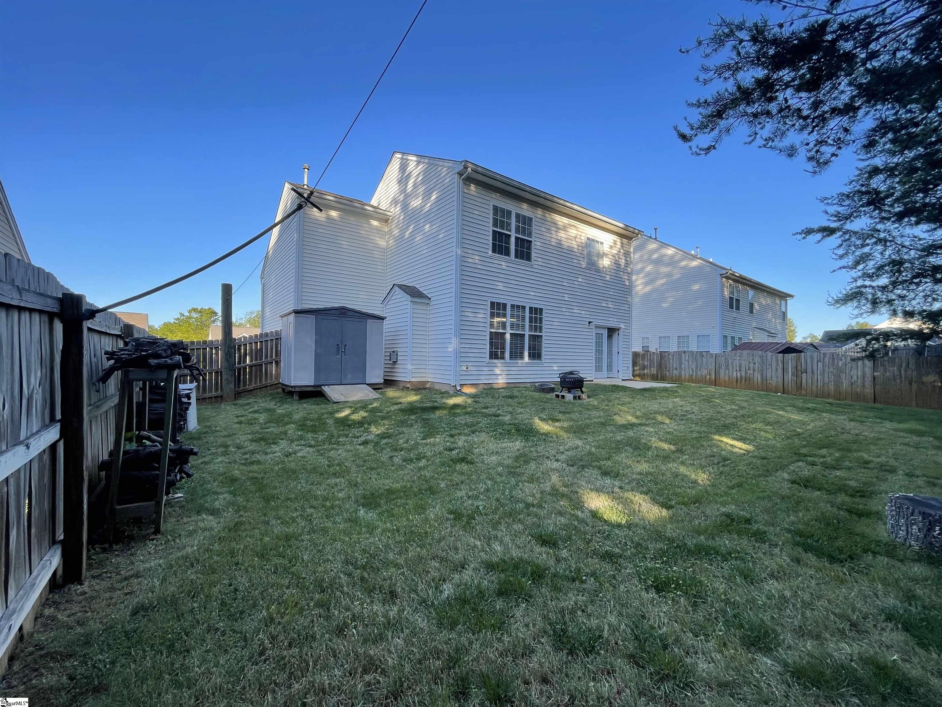 203 Stillwater Court Simpsonville, SC 29681