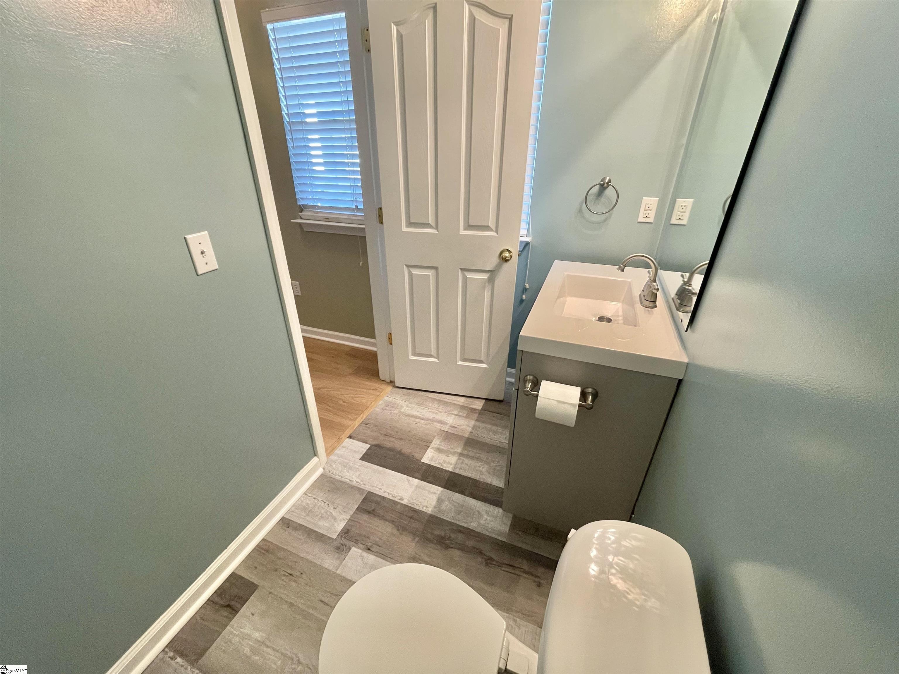 203 Stillwater Court Simpsonville, SC 29681