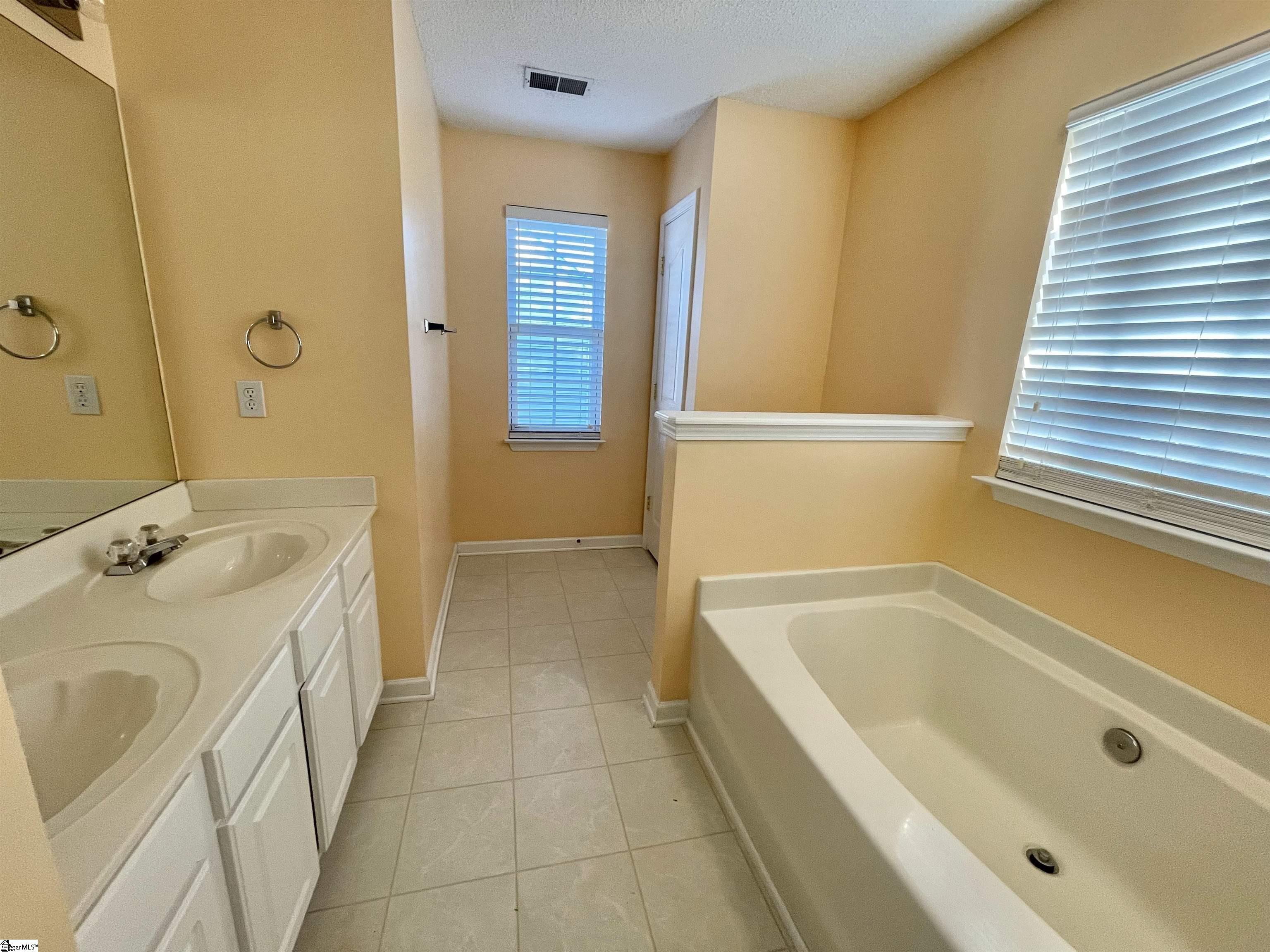 203 Stillwater Court Simpsonville, SC 29681