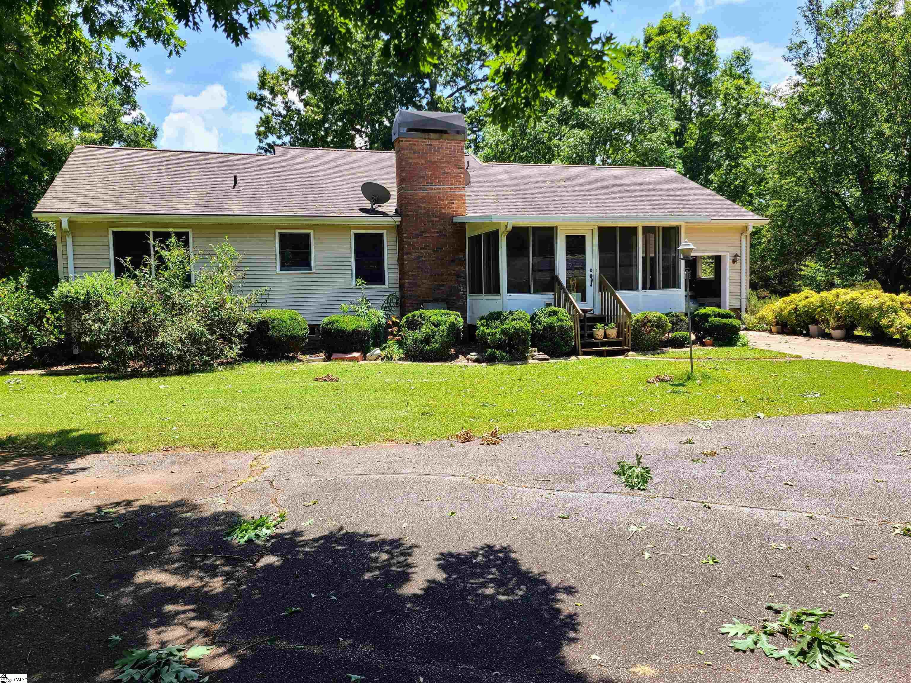 187 Teri Drive Liberty, SC 29657
