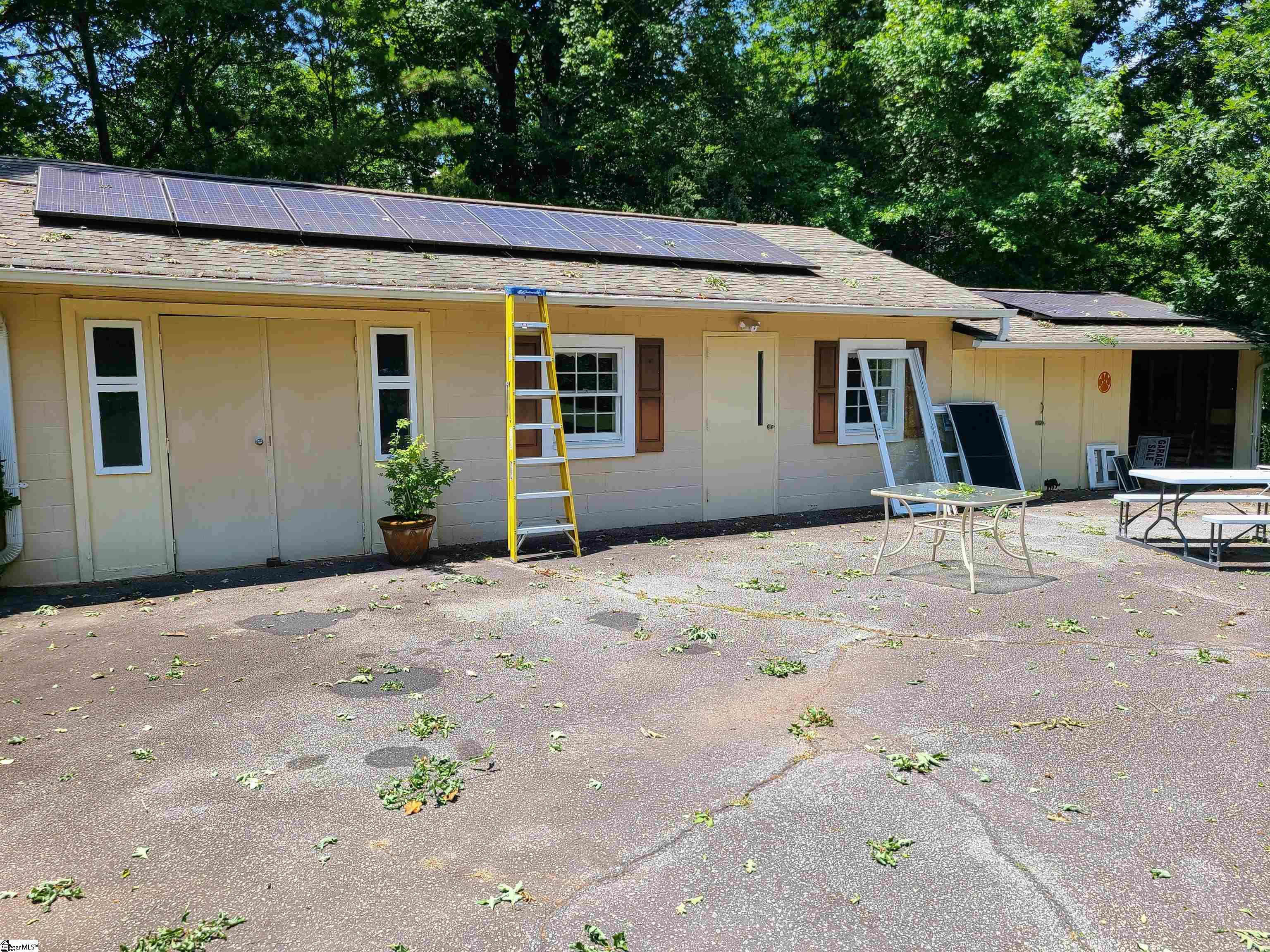 187 Teri Drive Liberty, SC 29657