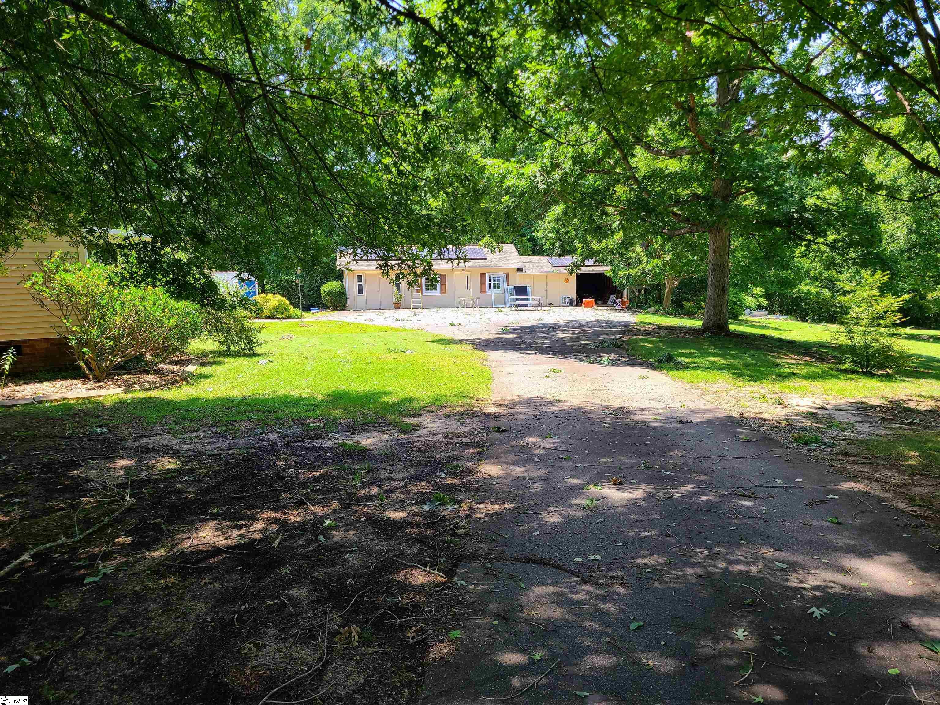 187 Teri Drive Liberty, SC 29657