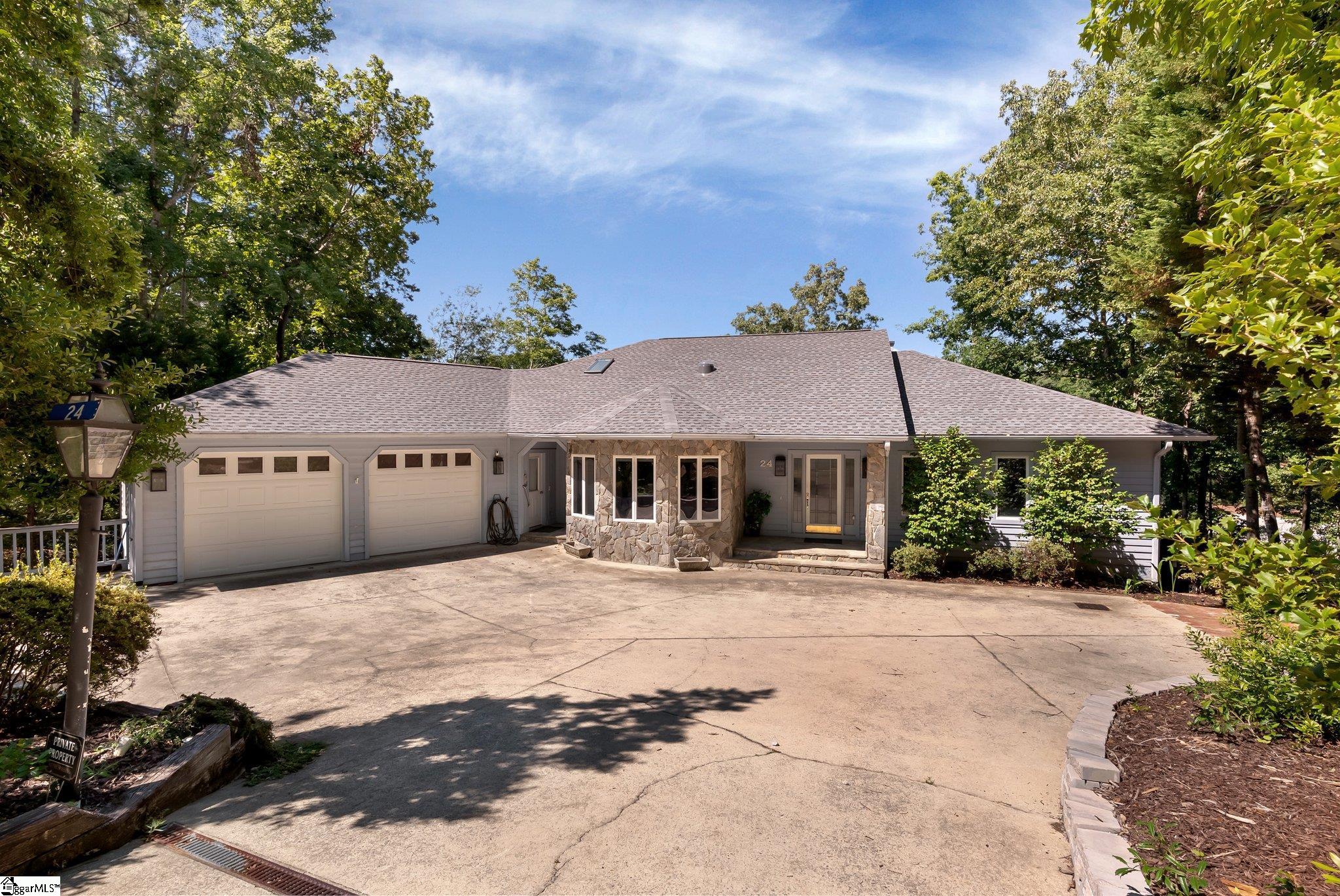 24 Lighthouse Way Drive Salem, SC 29676