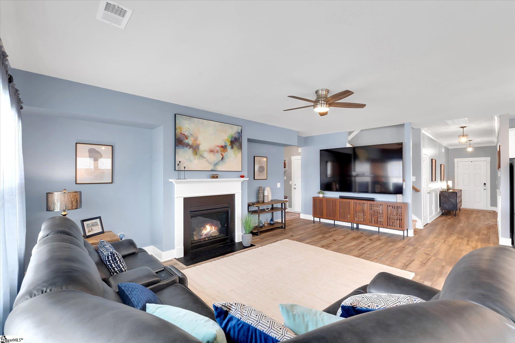 6 Roderick Lane Greenville, SC 29605