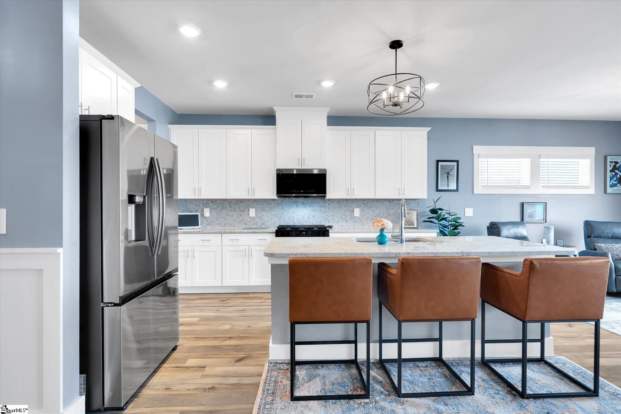 6 Roderick Lane Greenville, SC 29605