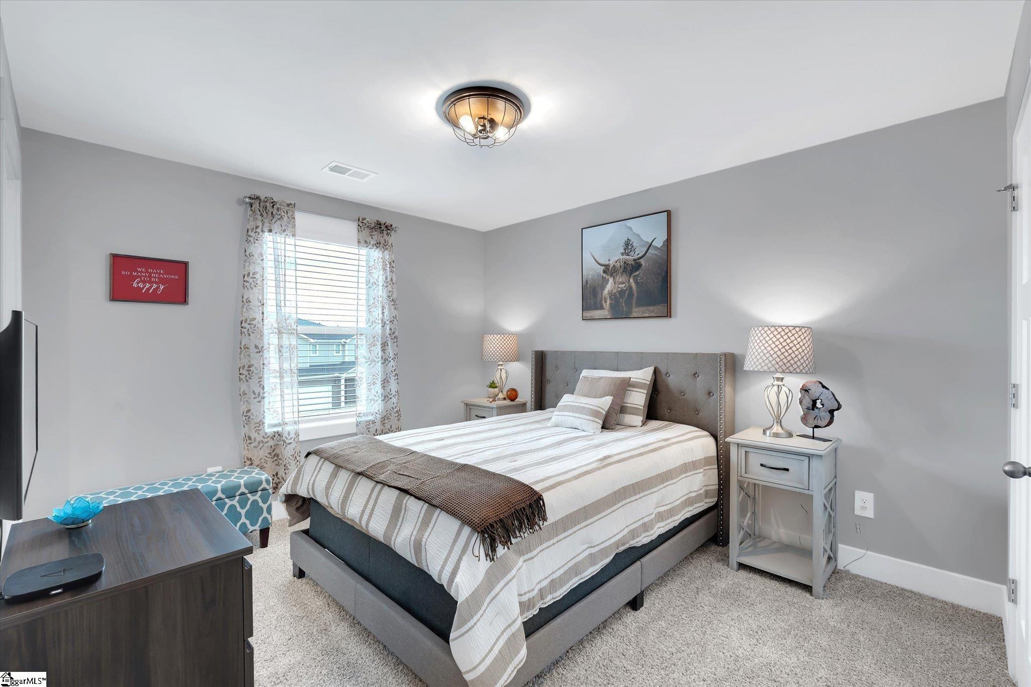 6 Roderick Lane Greenville, SC 29605