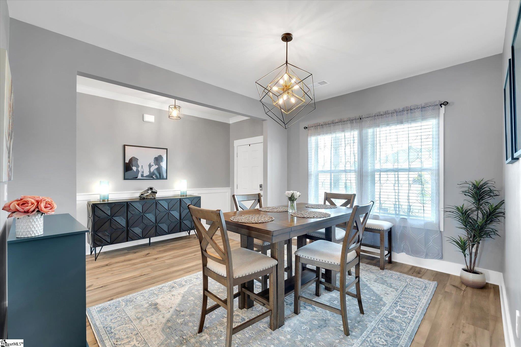 6 Roderick Lane Greenville, SC 29605