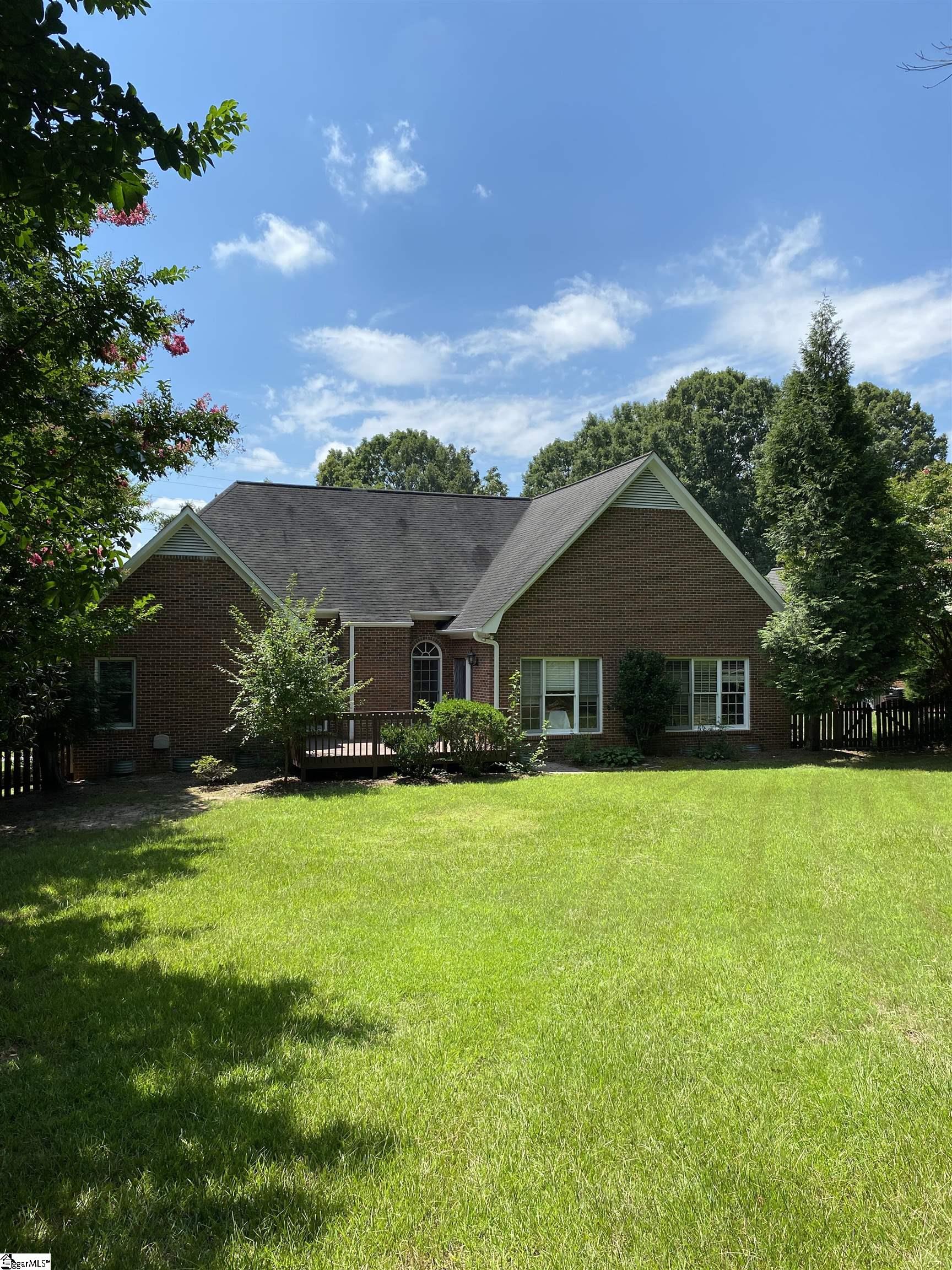 523 Meadowsweet Lane Greenville, SC 29615
