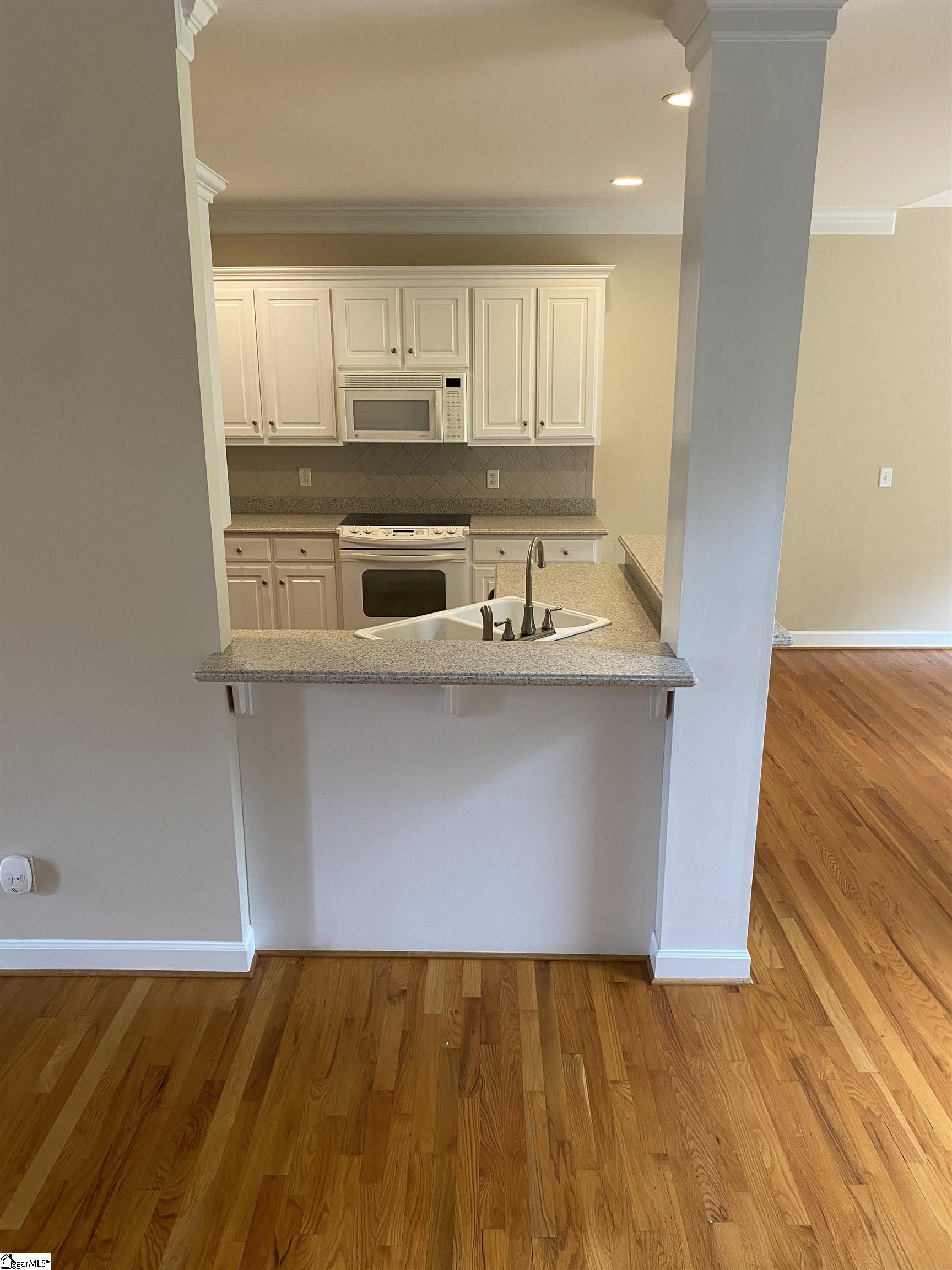 523 Meadowsweet Lane Greenville, SC 29615