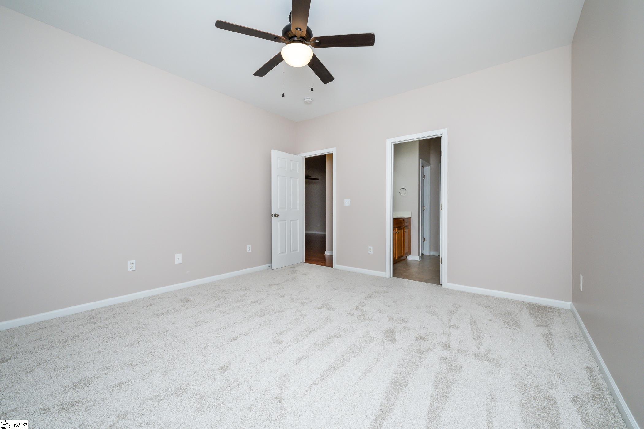 212 Dellwood Drive Spartanburg, SC 29301