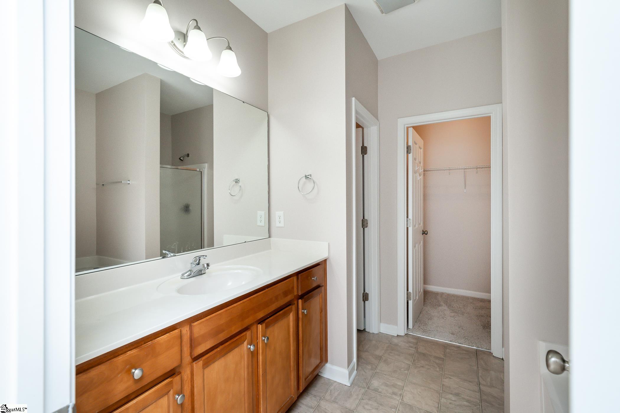 212 Dellwood Drive Spartanburg, SC 29301
