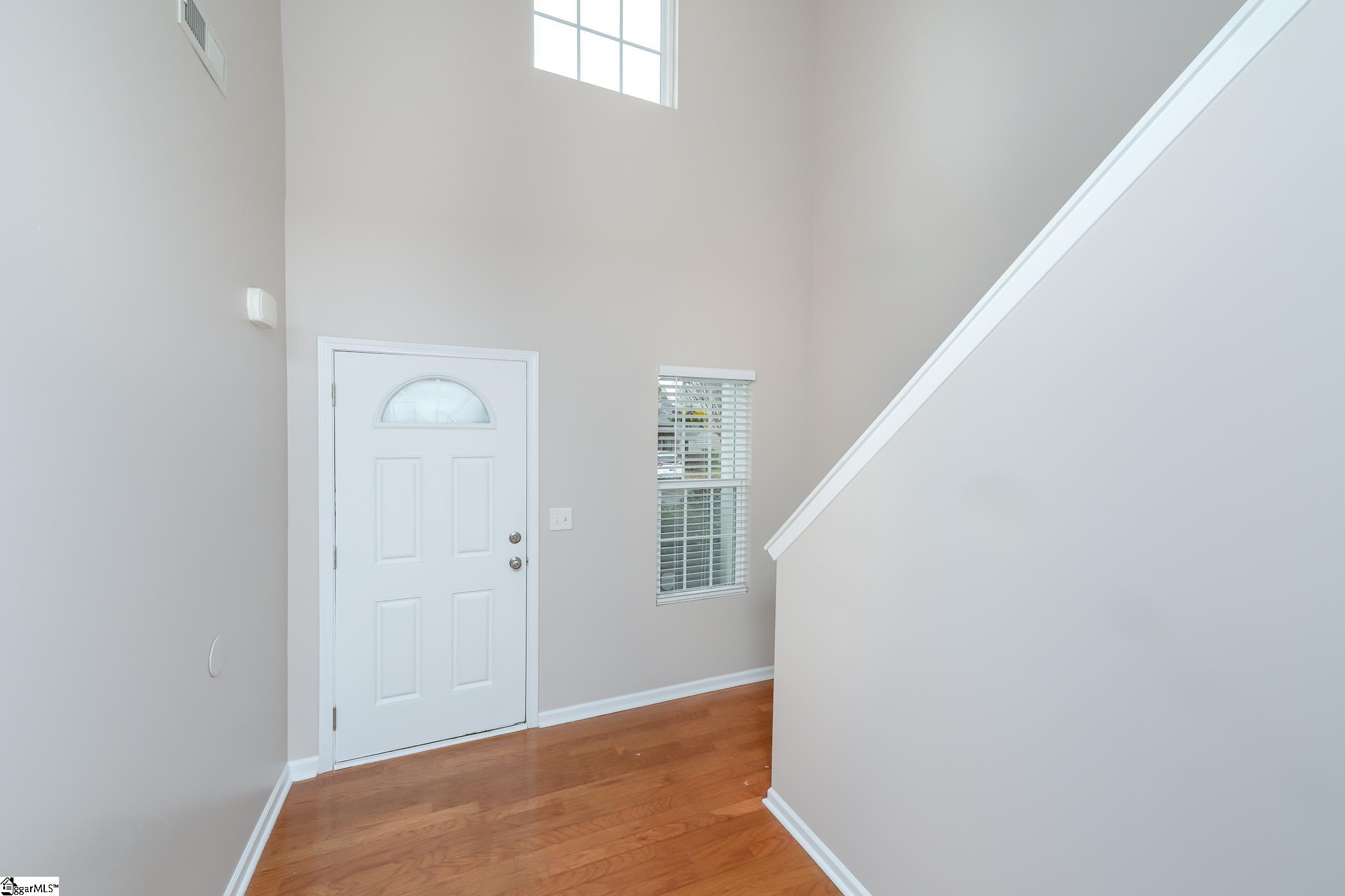 212 Dellwood Drive Spartanburg, SC 29301