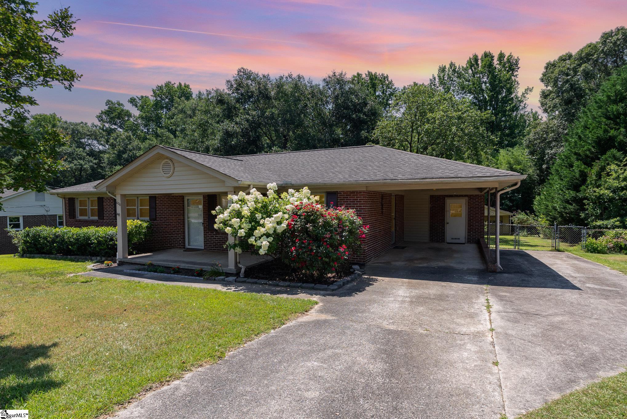 620 Creighton Drive Taylors, SC 29687