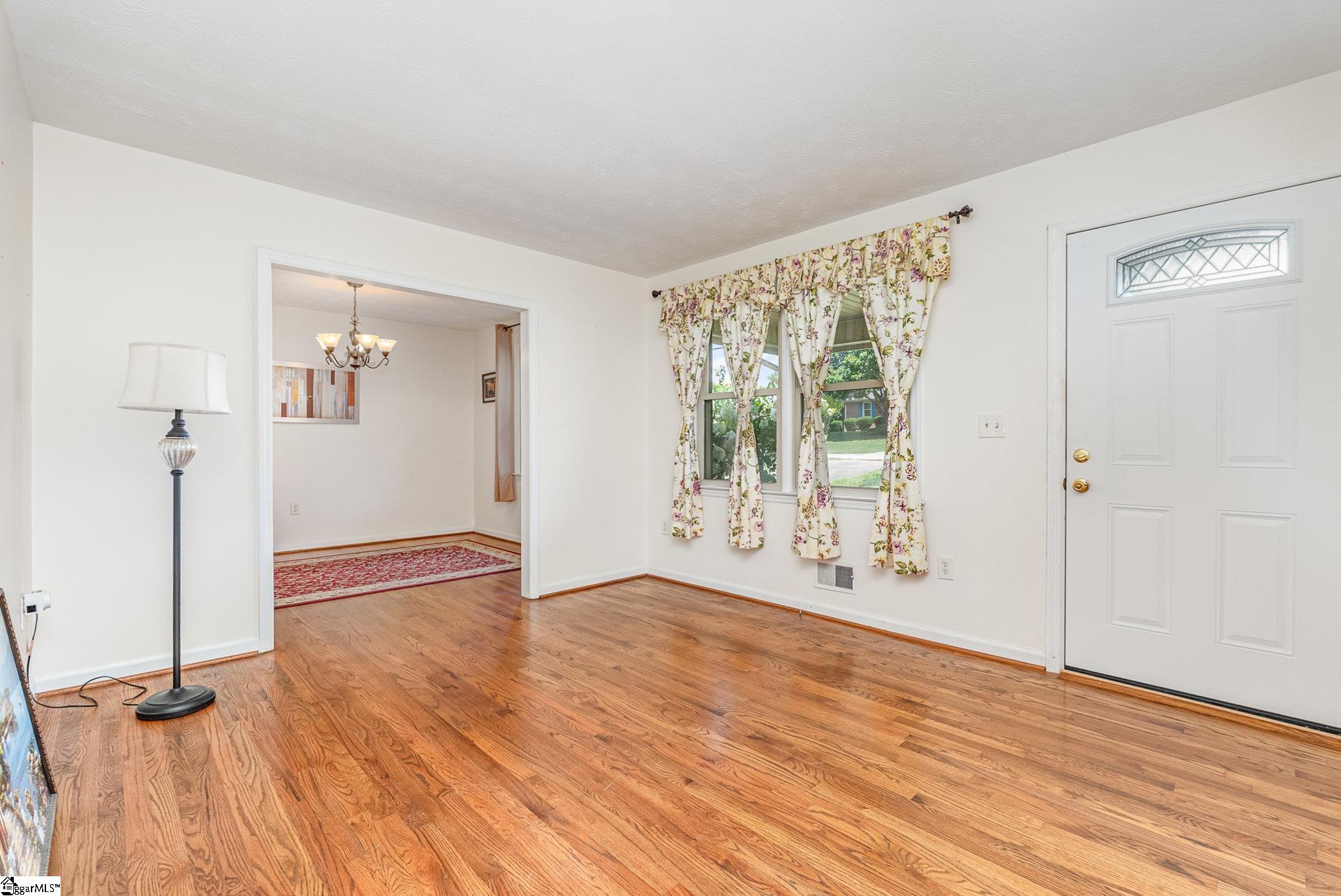 620 Creighton Drive Taylors, SC 29687