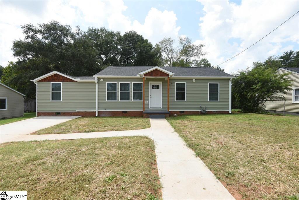 109 Mountain View Avenue Greer, SC 29650