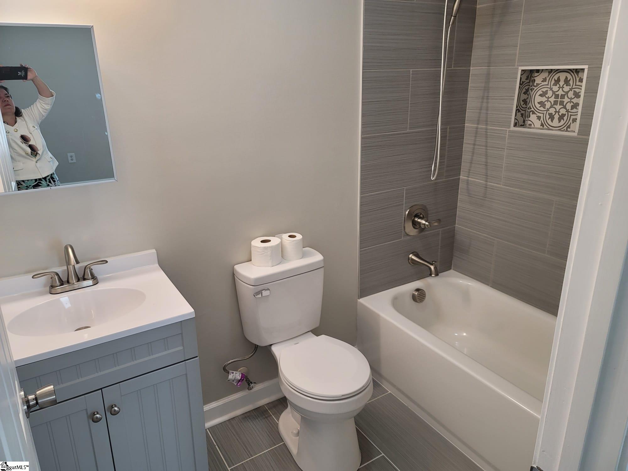 109 Mountain View Avenue Greer, SC 29650
