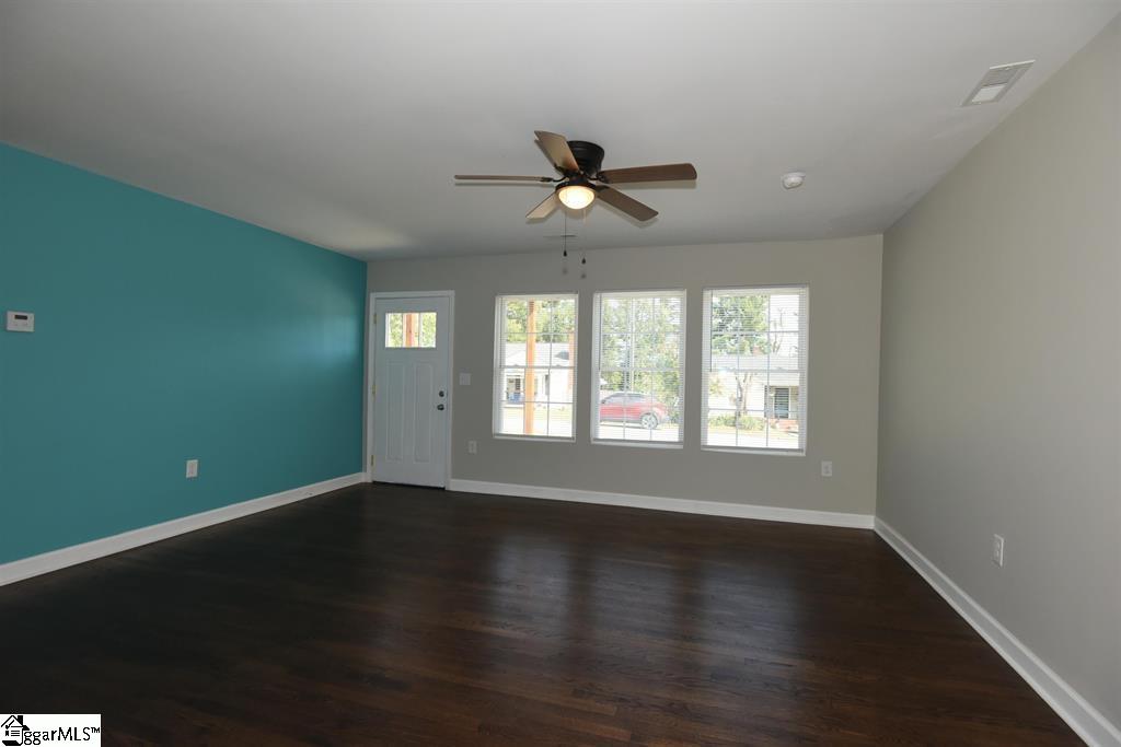 109 Mountain View Avenue Greer, SC 29650