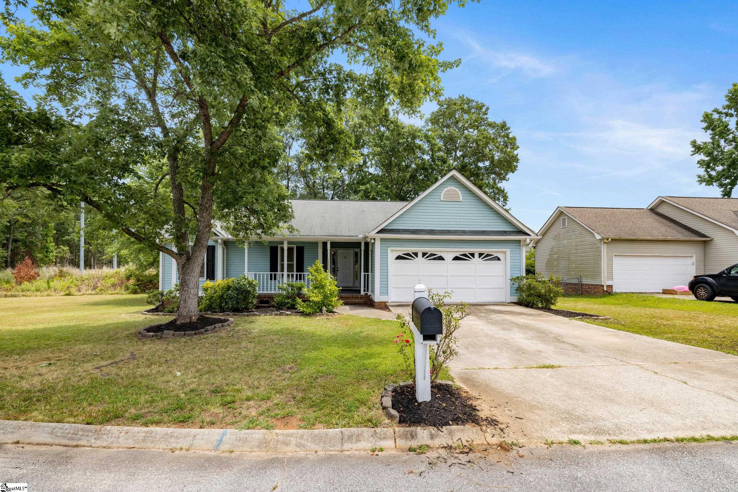 404 Frostberry Court Fountain Inn, SC 29644