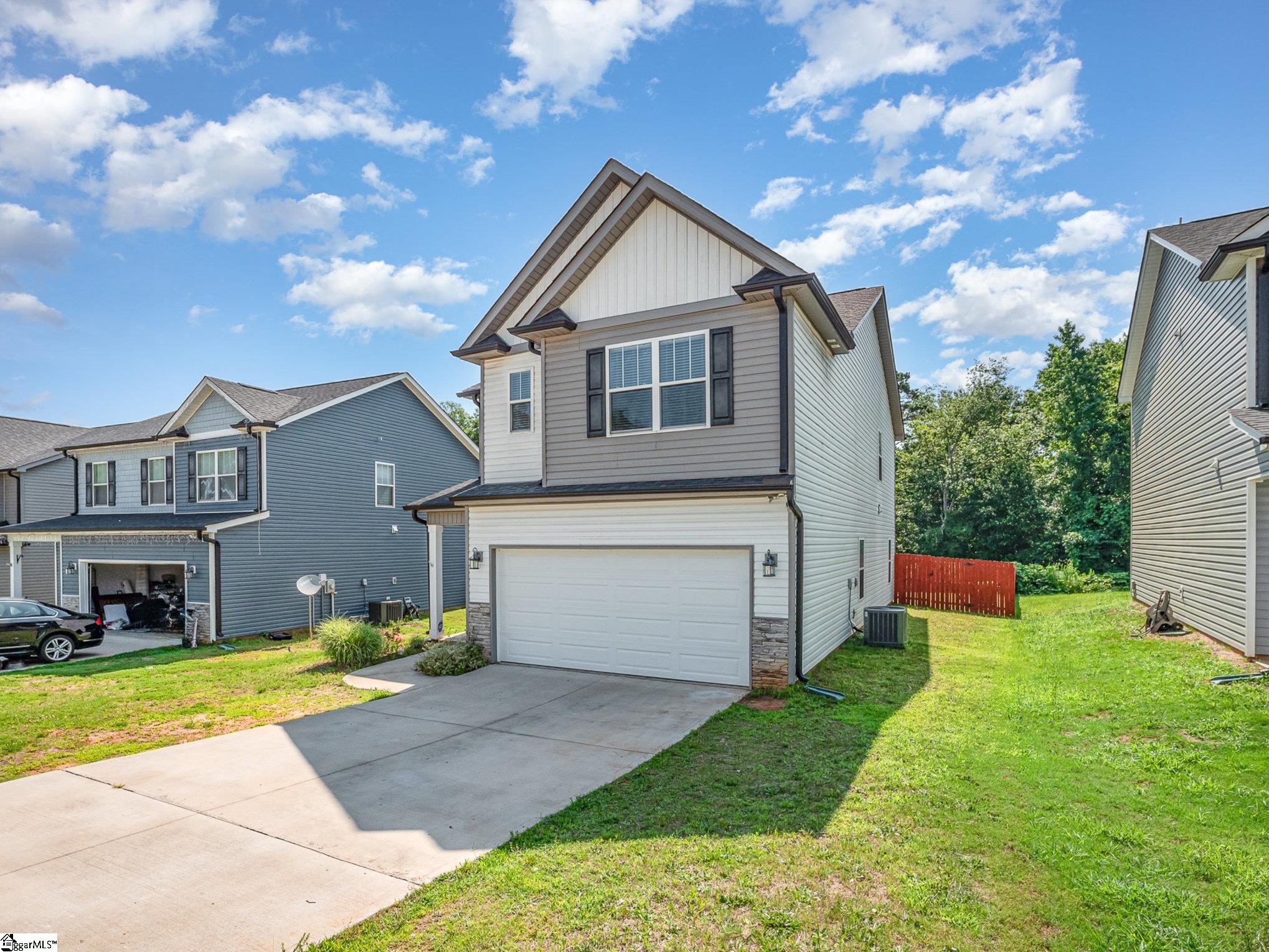 211 Rosewood Circle Duncan, SC 29334