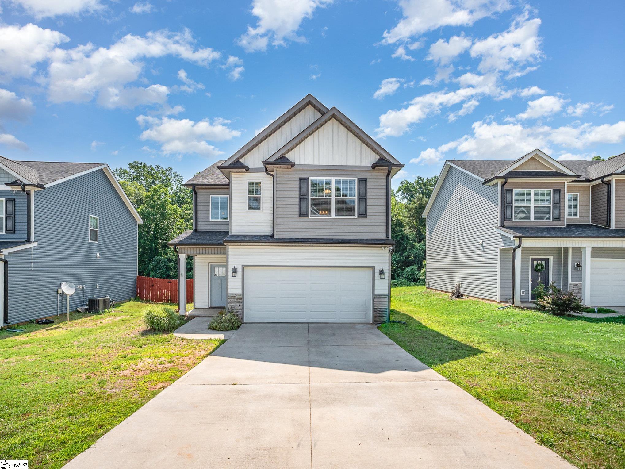 211 Rosewood Circle Duncan, SC 29334