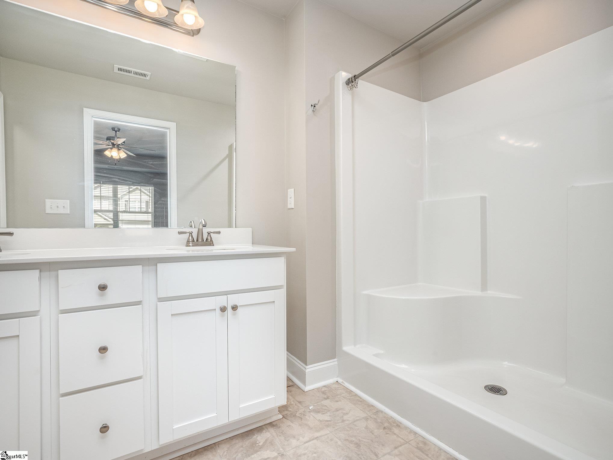 211 Rosewood Circle Duncan, SC 29334