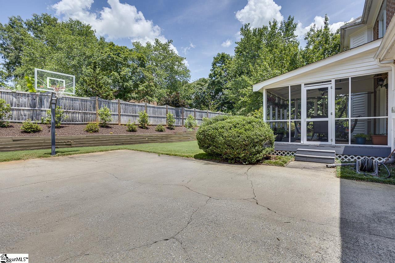 211 S Ticonderoga Drive Greer, SC 29650
