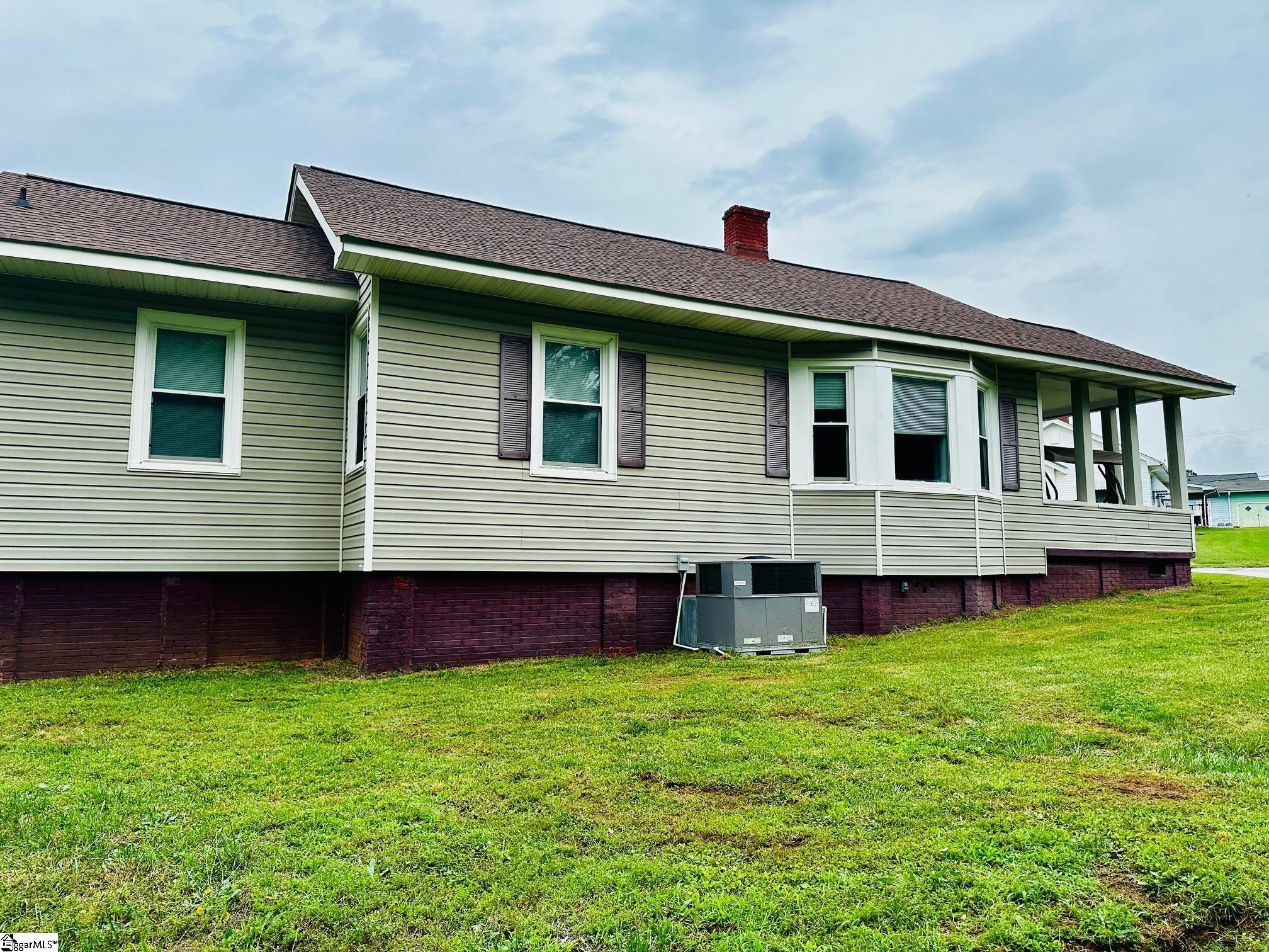 13 Lawrence Street Lyman, SC 29365