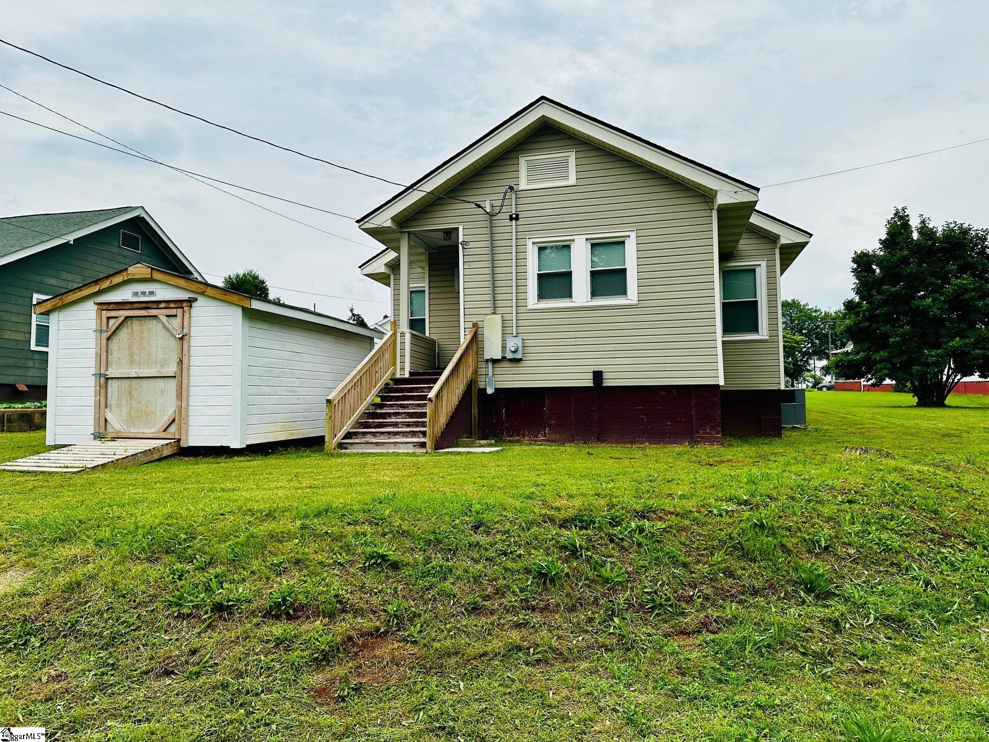 13 Lawrence Street Lyman, SC 29365