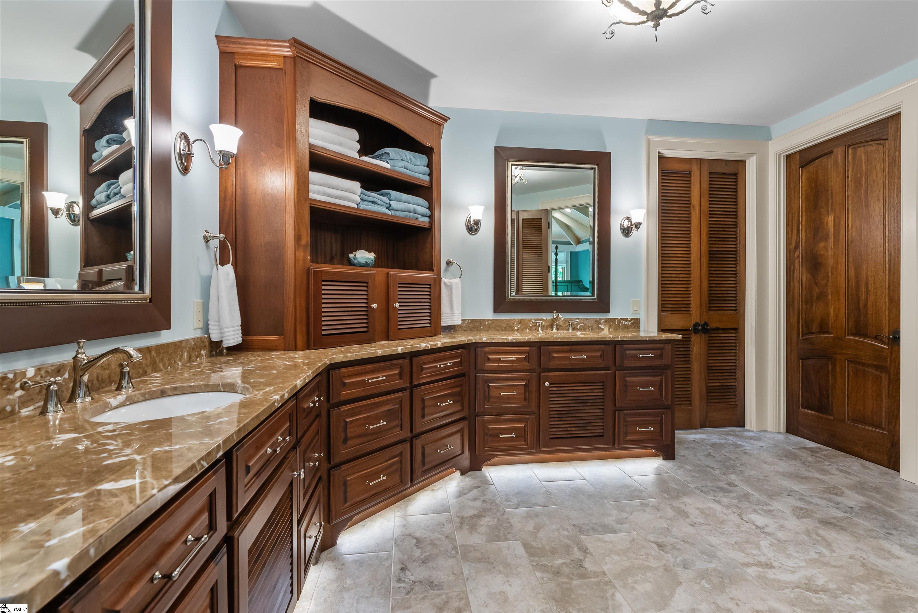 337 Knox Campground Road Seneca, SC 29672